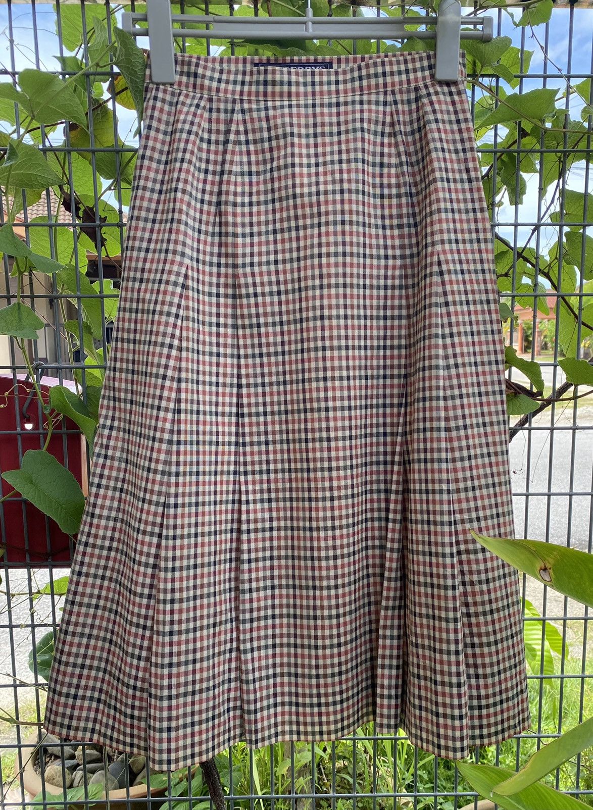 image of Burberrys Nova Check Monogram Beige Stretch Pleated Skirts, Women's (Size 23)
