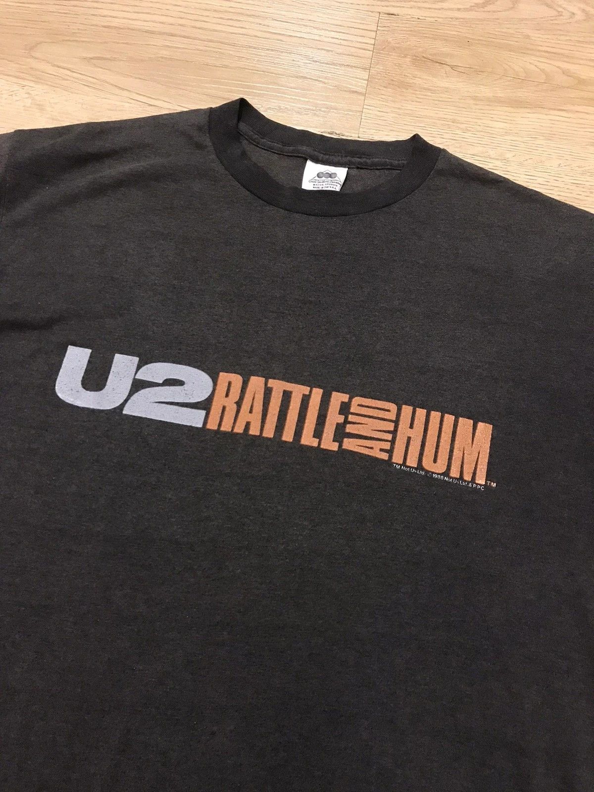 Band Tees 1988 U2 Band Rattle and Hum Tee Size US M / EU 48-50 / 2 - 5 Thumbnail