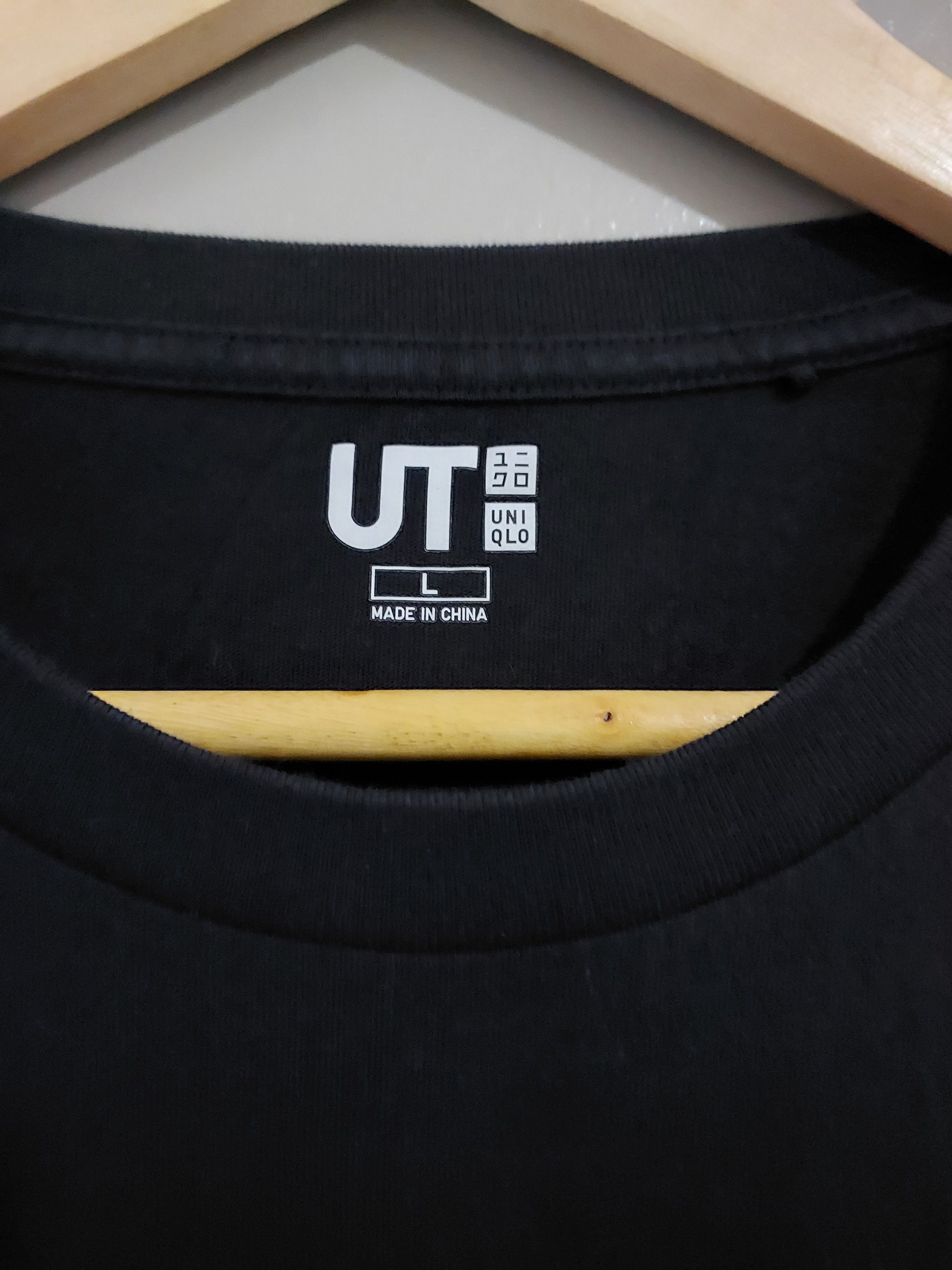 Anime × Japanese Brand × Uniqlo KINGDOM ANIME YASUHISA HARA UNIQLO T-SHIRT Size US L / EU 52-54 / 3 - 9 Thumbnail