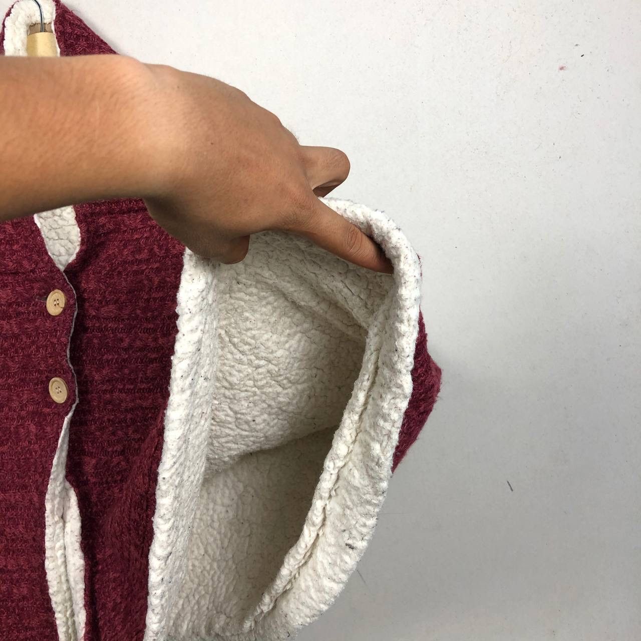 Cloak Rare!! Maroon Wool Poncho Capes Cloak Autumn Winter Size US M / EU 48-50 / 2 - 4 Thumbnail