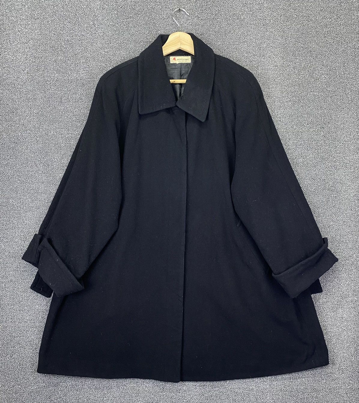 Andreluciano Vintage Andreluciano Wool Long Coats Jacket Size XXL / US 16-18 / IT 52-54 - 1 Thumbnail