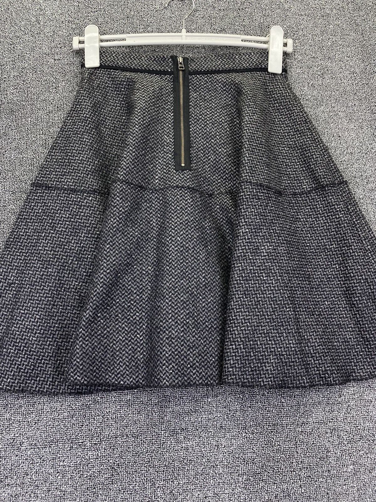 Lanvin Vintage Lanvin Wool Mini Skirts Size 24" / US 00 / IT 34 - 2 Thumbnail