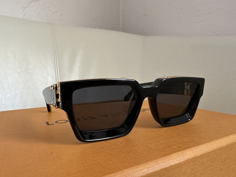 Louis Vuitton 1.1 Millionaires Sunglasses One Size Black Z1165W