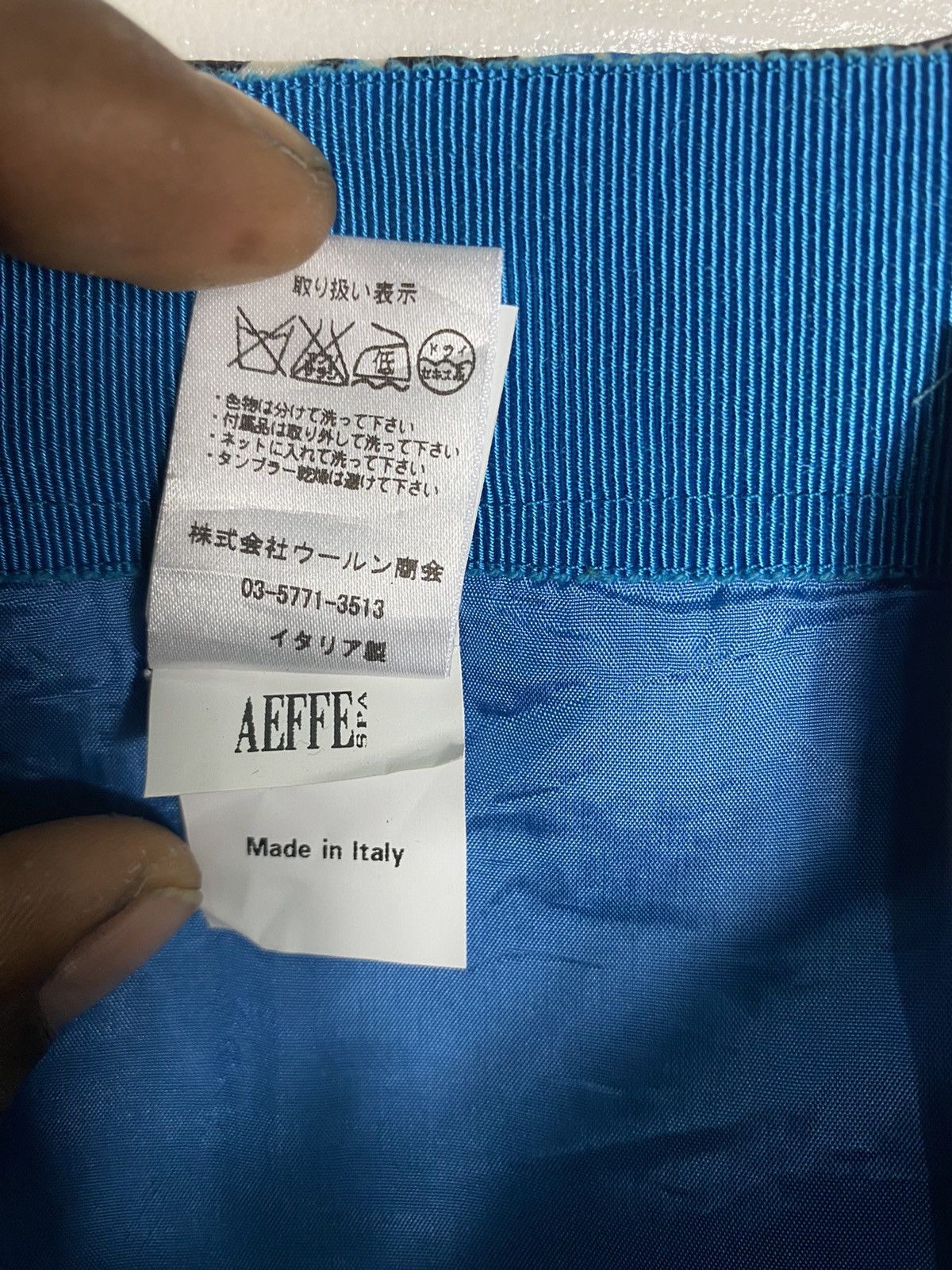 Designer × Moschino Moschino couture mini skirts Size 27" / US 4 / IT 40 - 8 Thumbnail