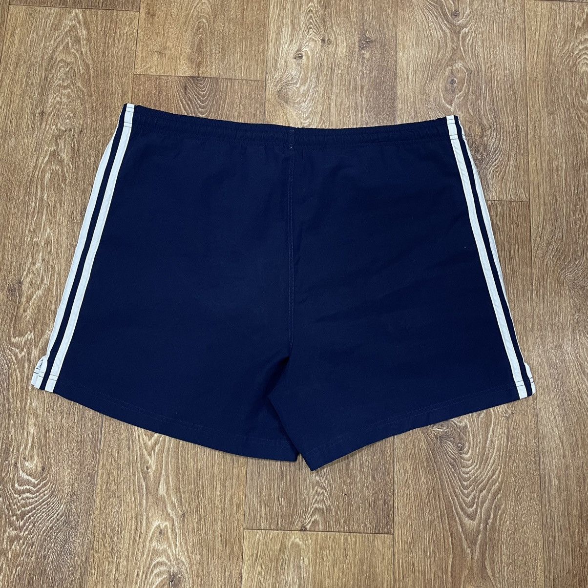 Adidas Vintage Adidas shorts streetwear y2k style casual Size US 36 / EU 52 - 7 Thumbnail