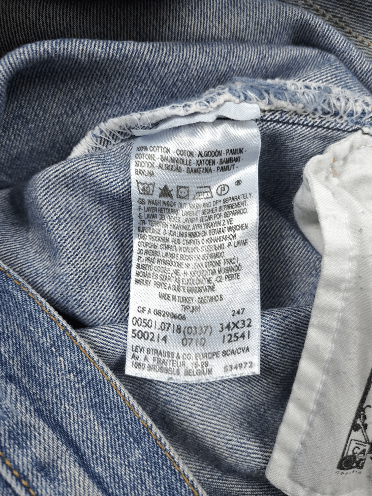 Levi's Vintage Clothing 💎 Size 34/32 Vintage 00's Levis 501 Acid Wash Blue Jeans Size US 34 / EU 50 - 7 Thumbnail
