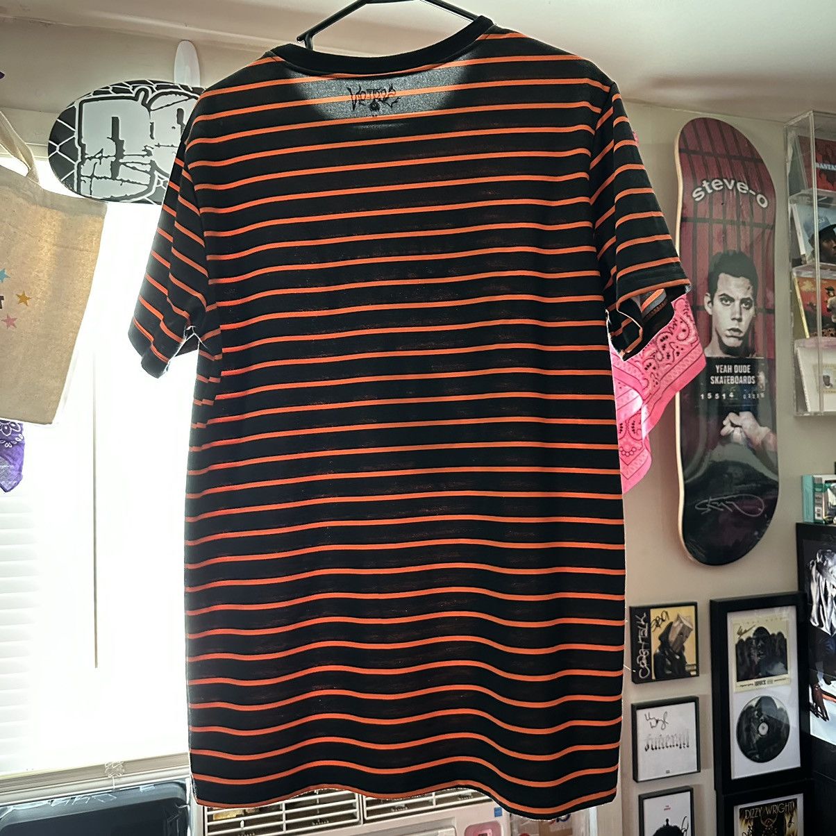 Section 8 Section 8: Hang In There (Black and Orange Stripe T Shirt) Size US M / EU 48-50 / 2 - 2 Thumbnail