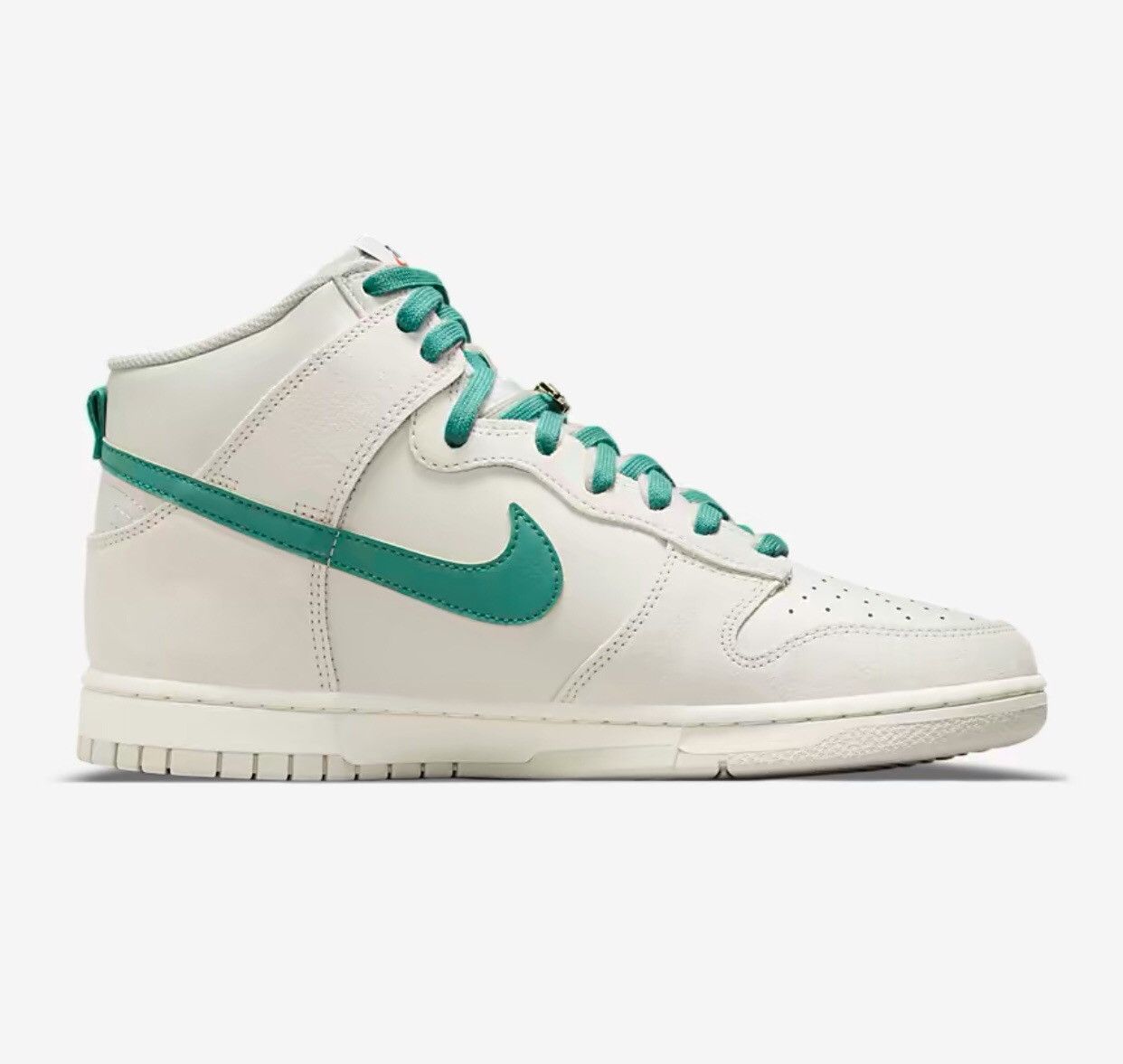 Nike Nike Dunk High SE "Sail" Size US 11 / EU 44 - 10 Thumbnail
