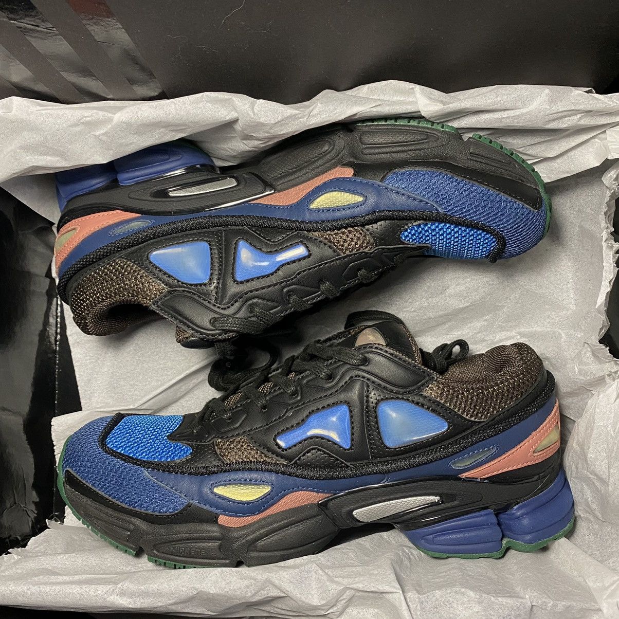 Adidas × Raf Simons Raf Simons Ozweego 2 Cblack | Dbrown | Drkgrn Size US 8 / EU 41 - 10 Thumbnail