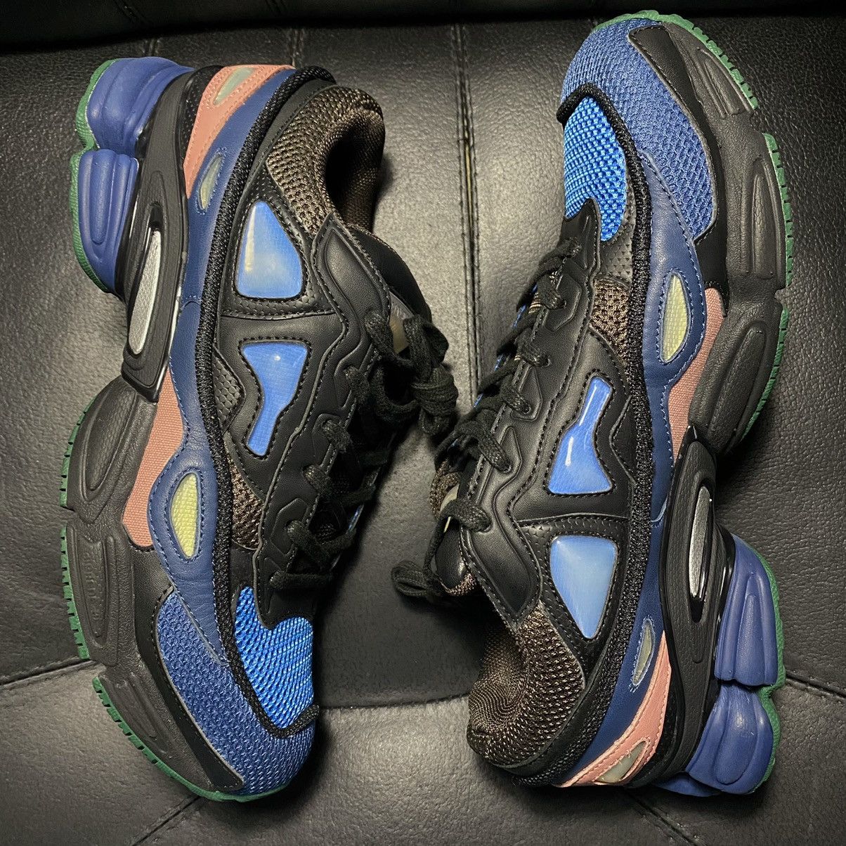Adidas × Raf Simons Raf Simons Ozweego 2 Cblack | Dbrown | Drkgrn Size US 8 / EU 41 - 6 Thumbnail