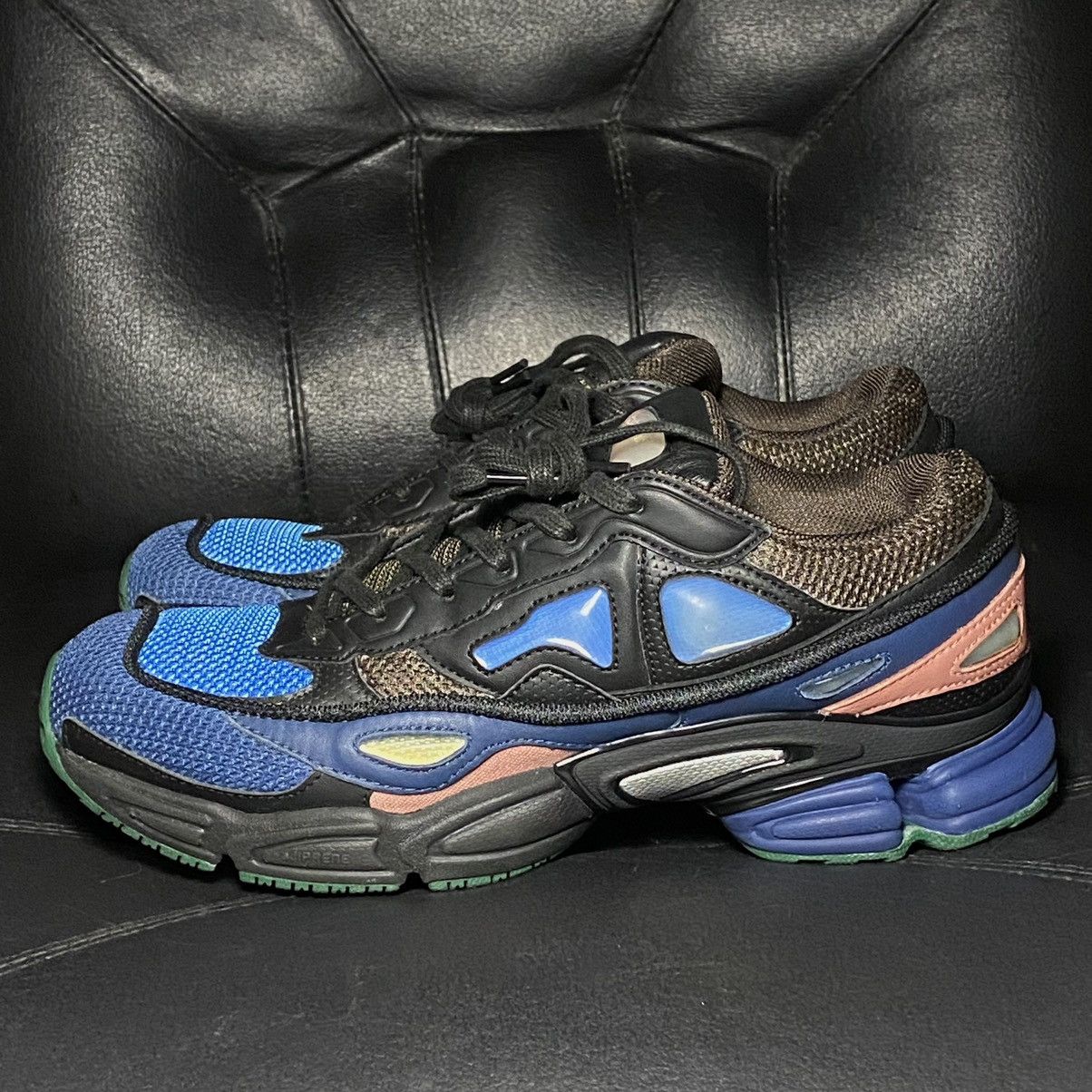 Adidas × Raf Simons Raf Simons Ozweego 2 Cblack | Dbrown | Drkgrn Size US 8 / EU 41 - 3 Thumbnail