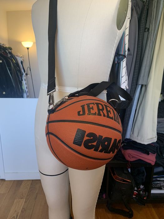 Jeremy scott clearance basketball bag