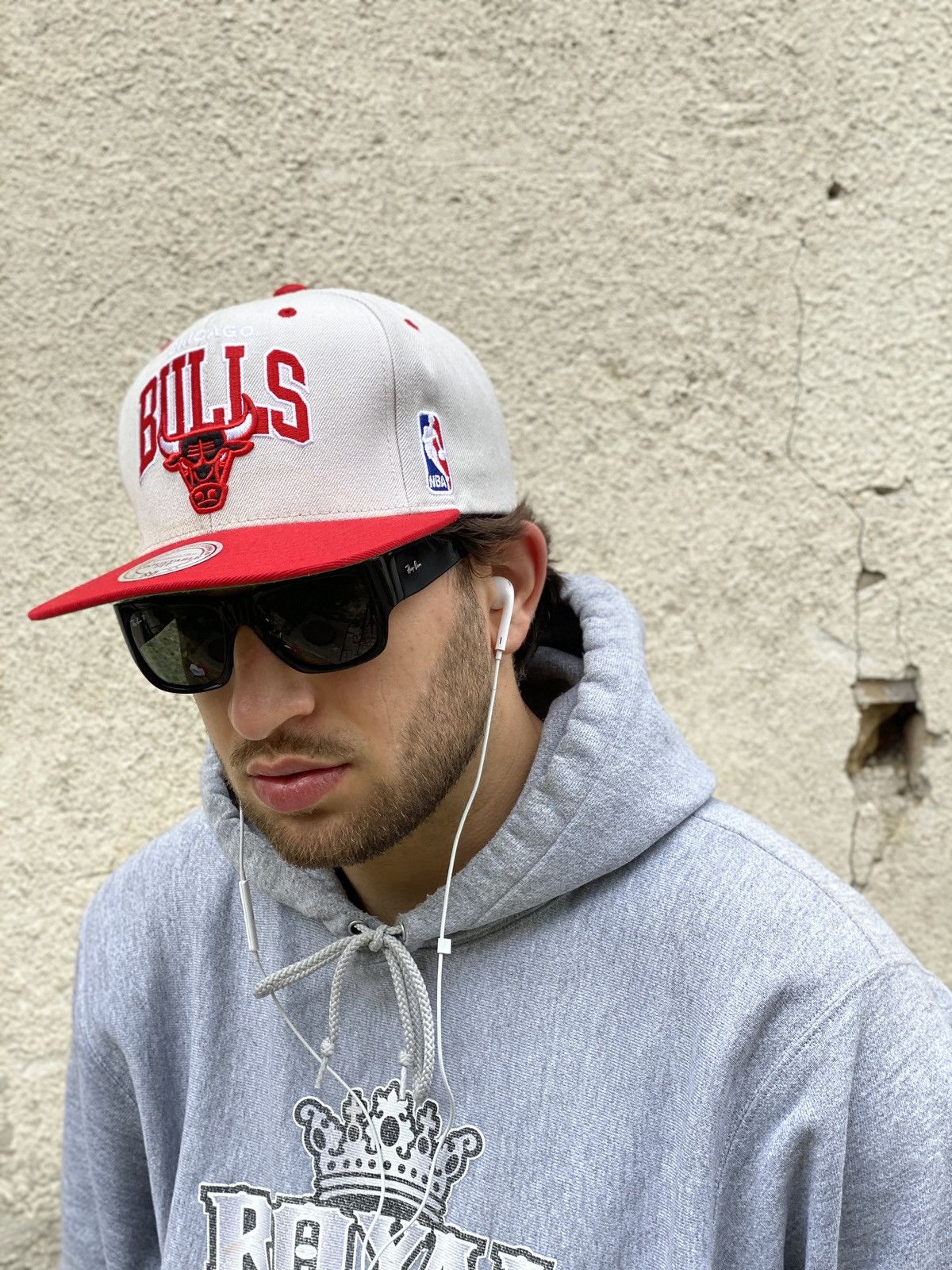 NBA × Vintage Vintage Chicago Bulls NBA Snap Hat Cap Logo Size ONE SIZE - 1 Thumbnail