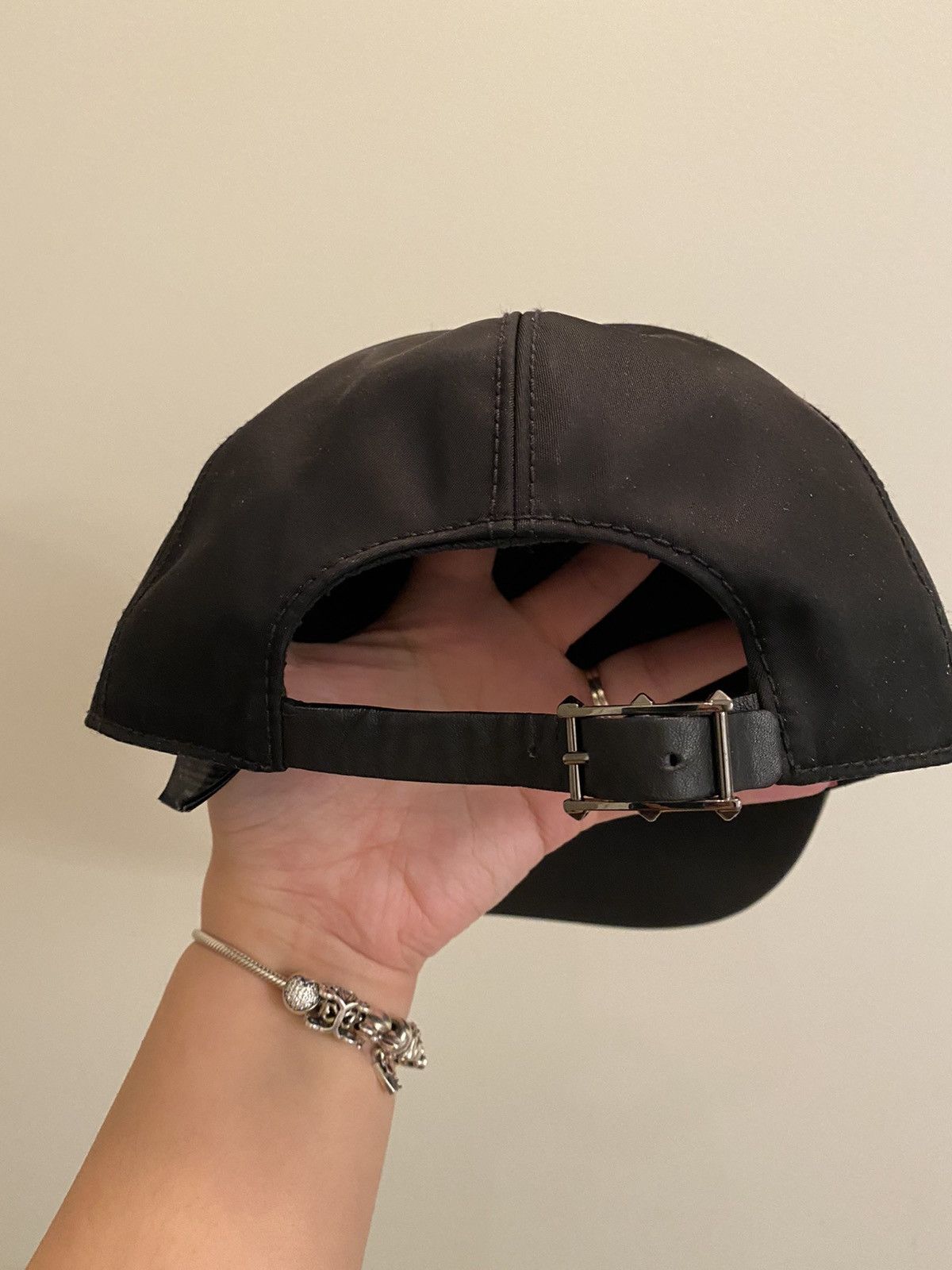 Designer × Valentino VALENTINO BLACK LEATHER BRIM ROCK STUD HAT Size ONE SIZE - 2 Thumbnail