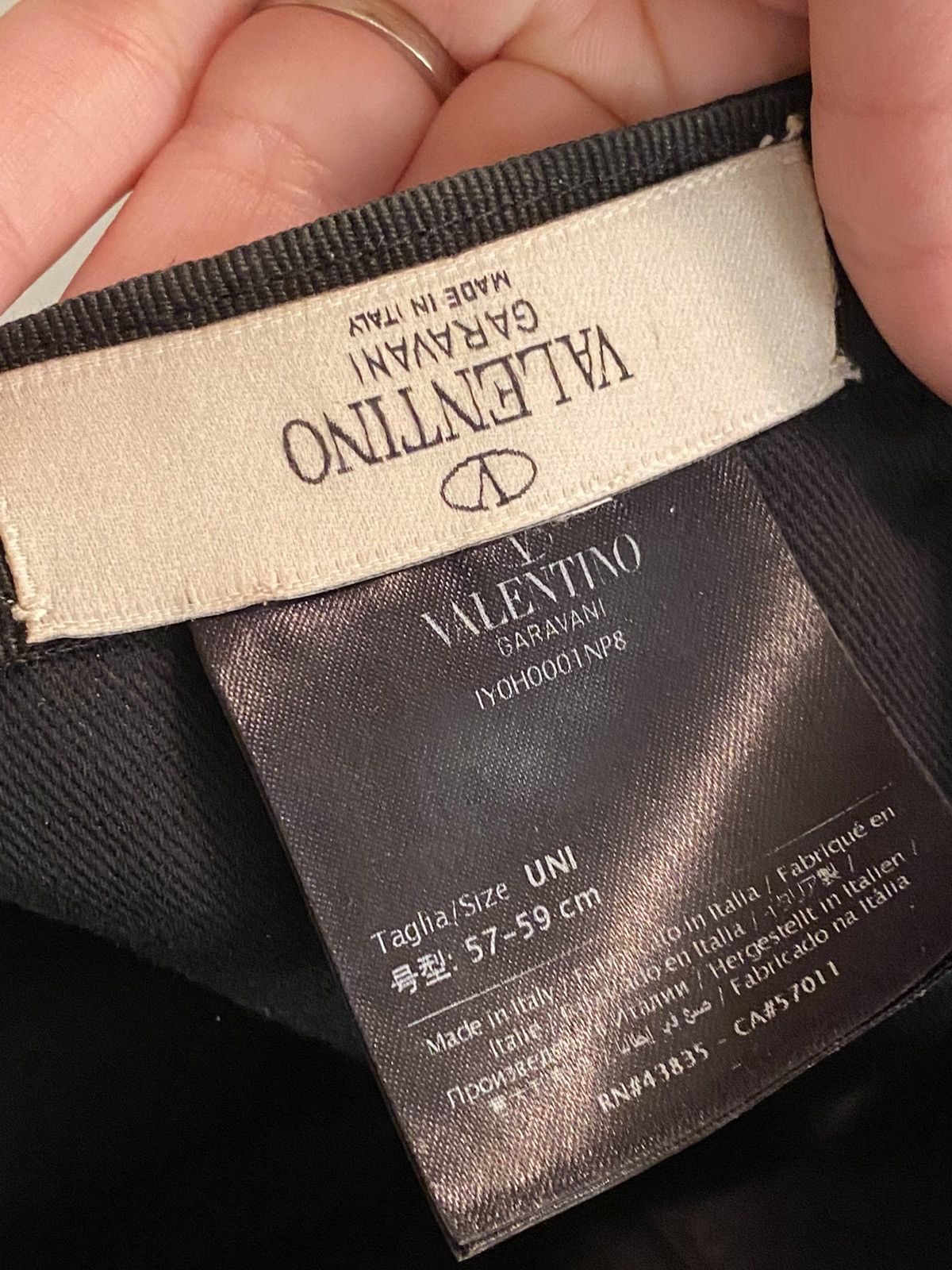 Designer × Valentino VALENTINO BLACK LEATHER BRIM ROCK STUD HAT Size ONE SIZE - 4 Thumbnail