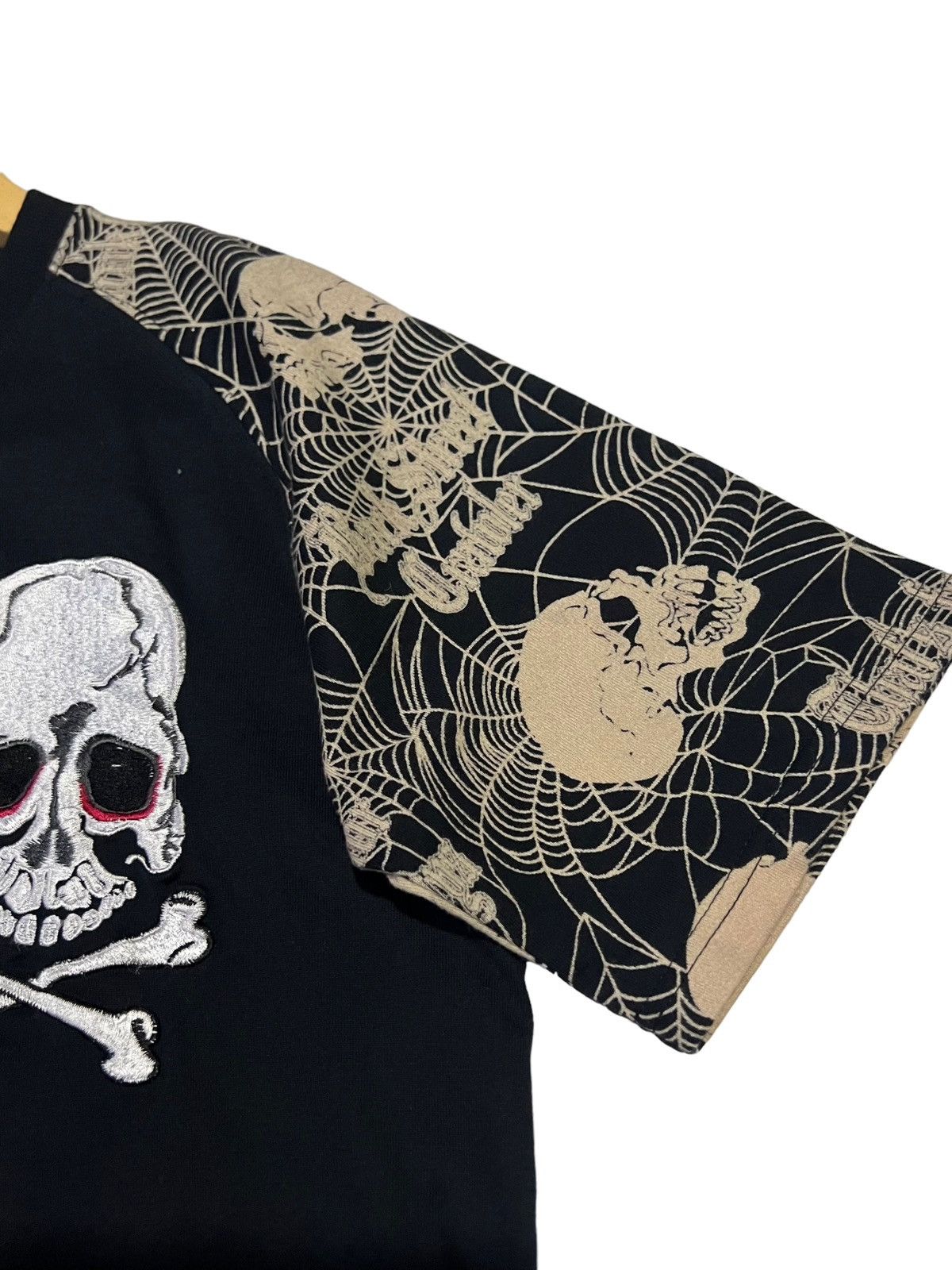BACK STREET DOMESTIC JAPAN BIG EMBROIDERY SKULLS SHIRT