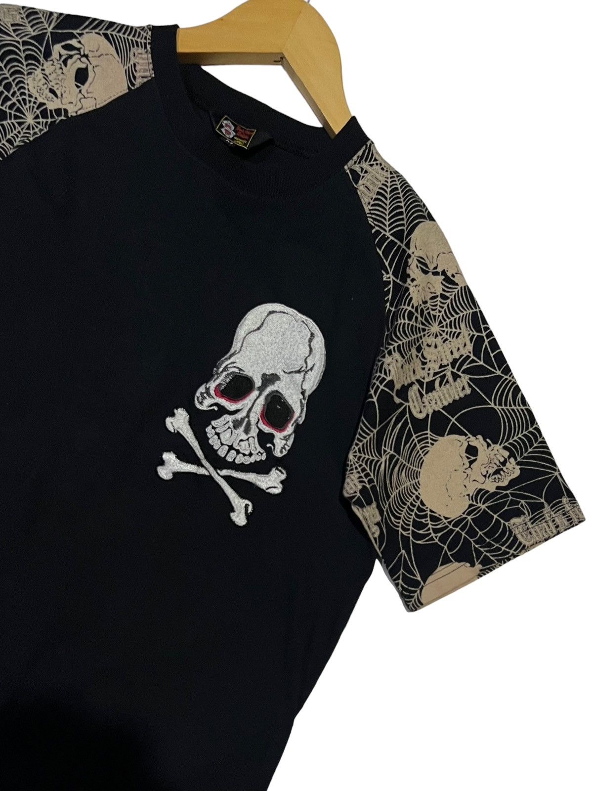 BACK STREET DOMESTIC JAPAN BIG EMBROIDERY SKULLS SHIRT