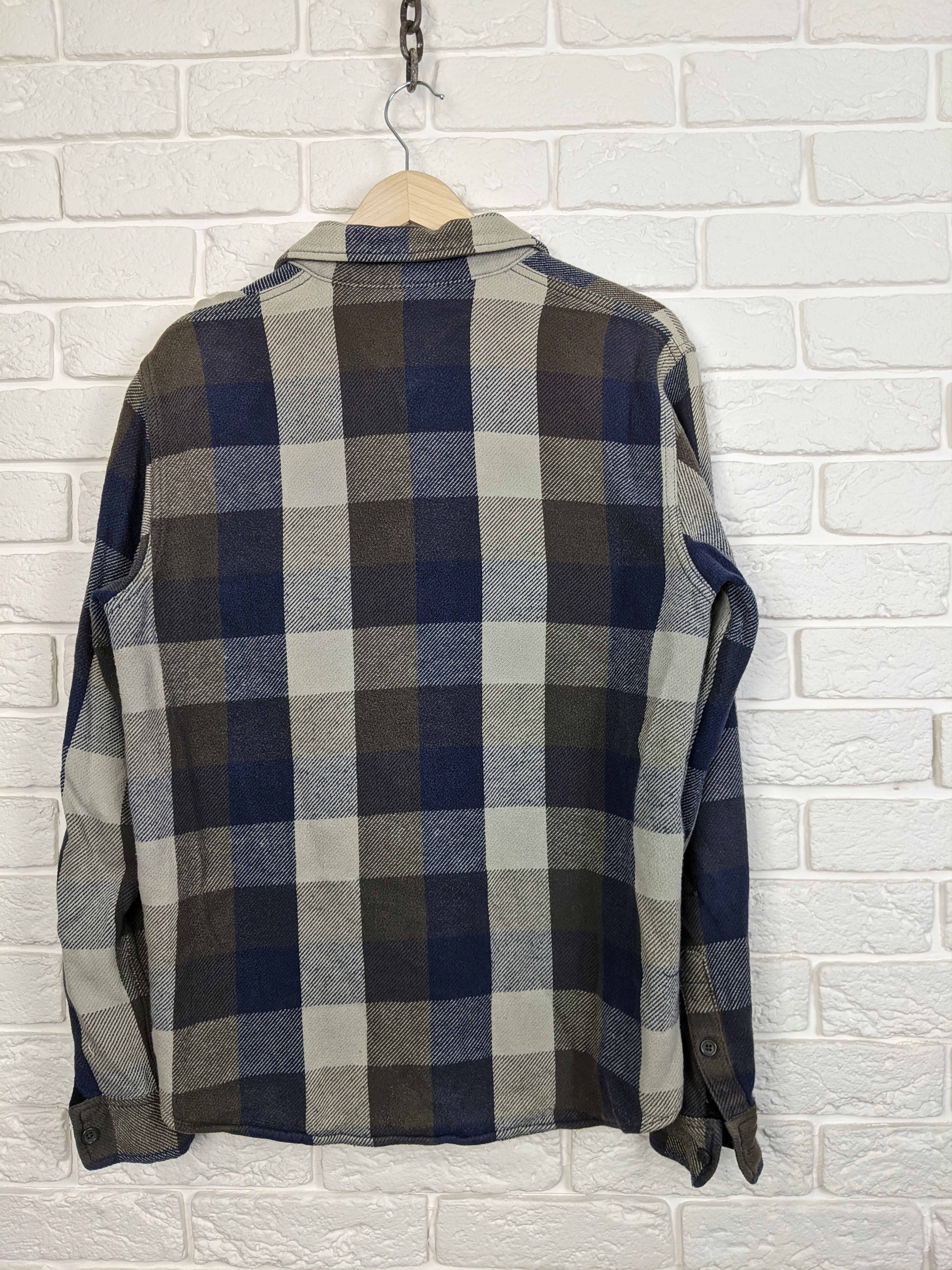 Carhartt × Carhartt Wip × Vintage Carhartt Blue/Gray/Brown Flannel Shirt Size M Size US M / EU 48-50 / 2 - 4 Thumbnail