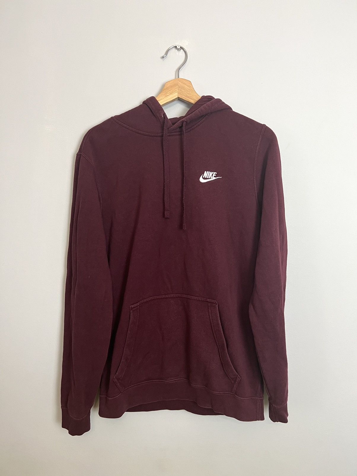 Nike Rare CW Nike Burgundy Mini swoosh Y2K Hoodie Small Size US S / EU 44-46 / 1 - 1 Thumbnail