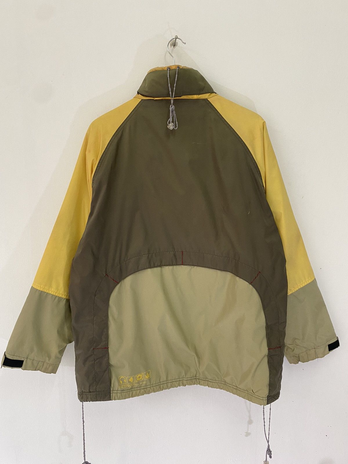 Vintage Vintage Conart Clothing Light Jacket Streetwear Size US L / EU 52-54 / 3 - 6 Thumbnail