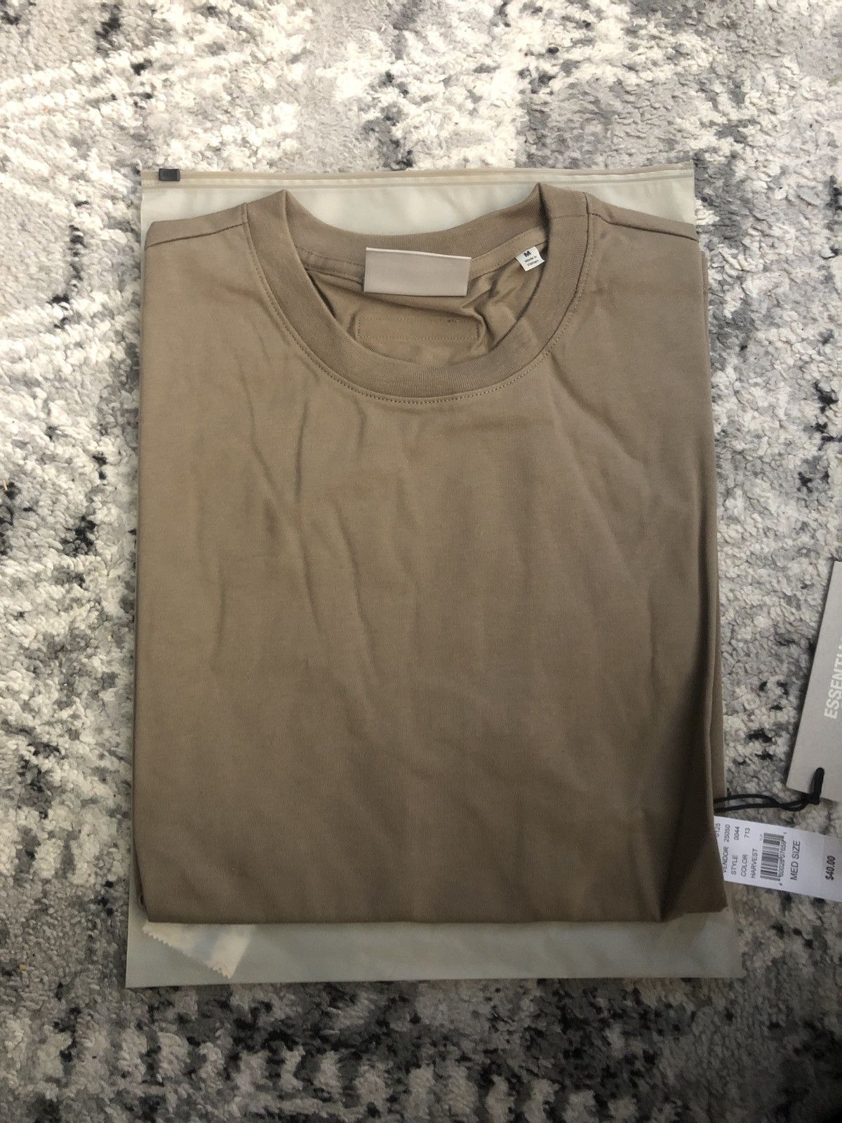 Fear of God Fear of God Essentials Tee Harvest Medium Size US M / EU 48-50 / 2 - 3 Thumbnail