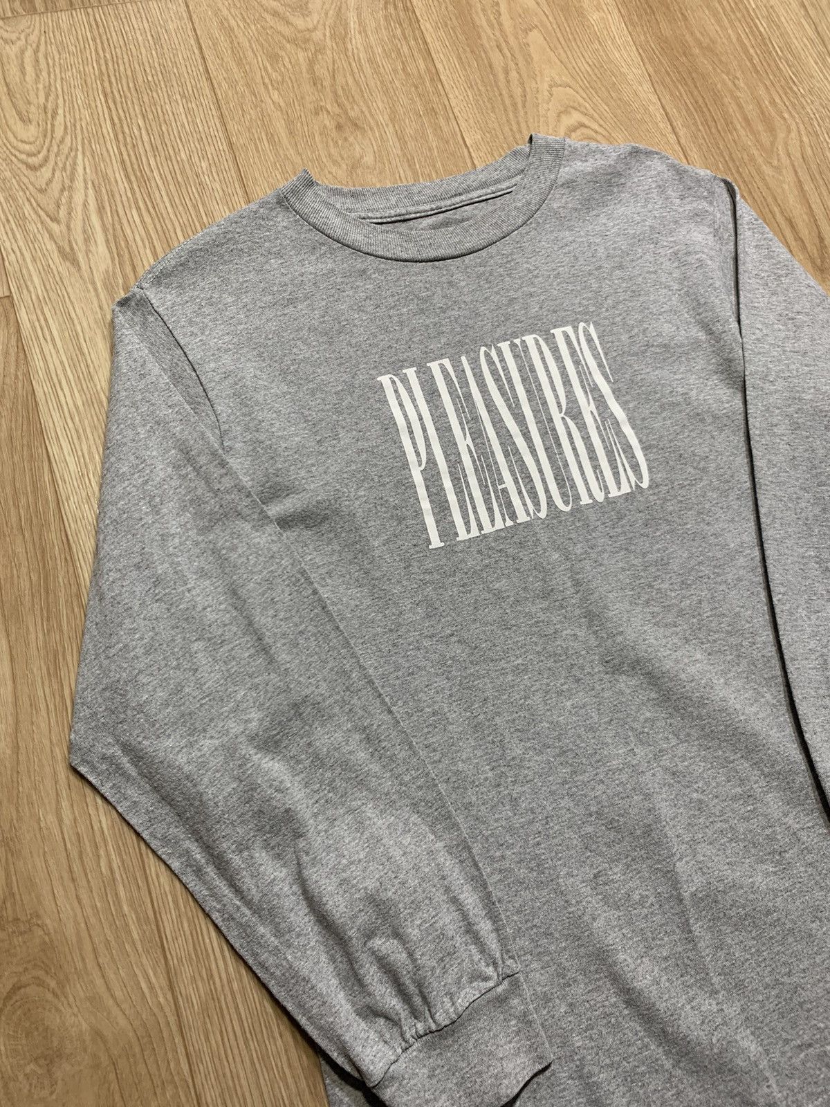 Pleasures Pleasures NOW Longsleeve Size US S / EU 44-46 / 1 - 3 Thumbnail