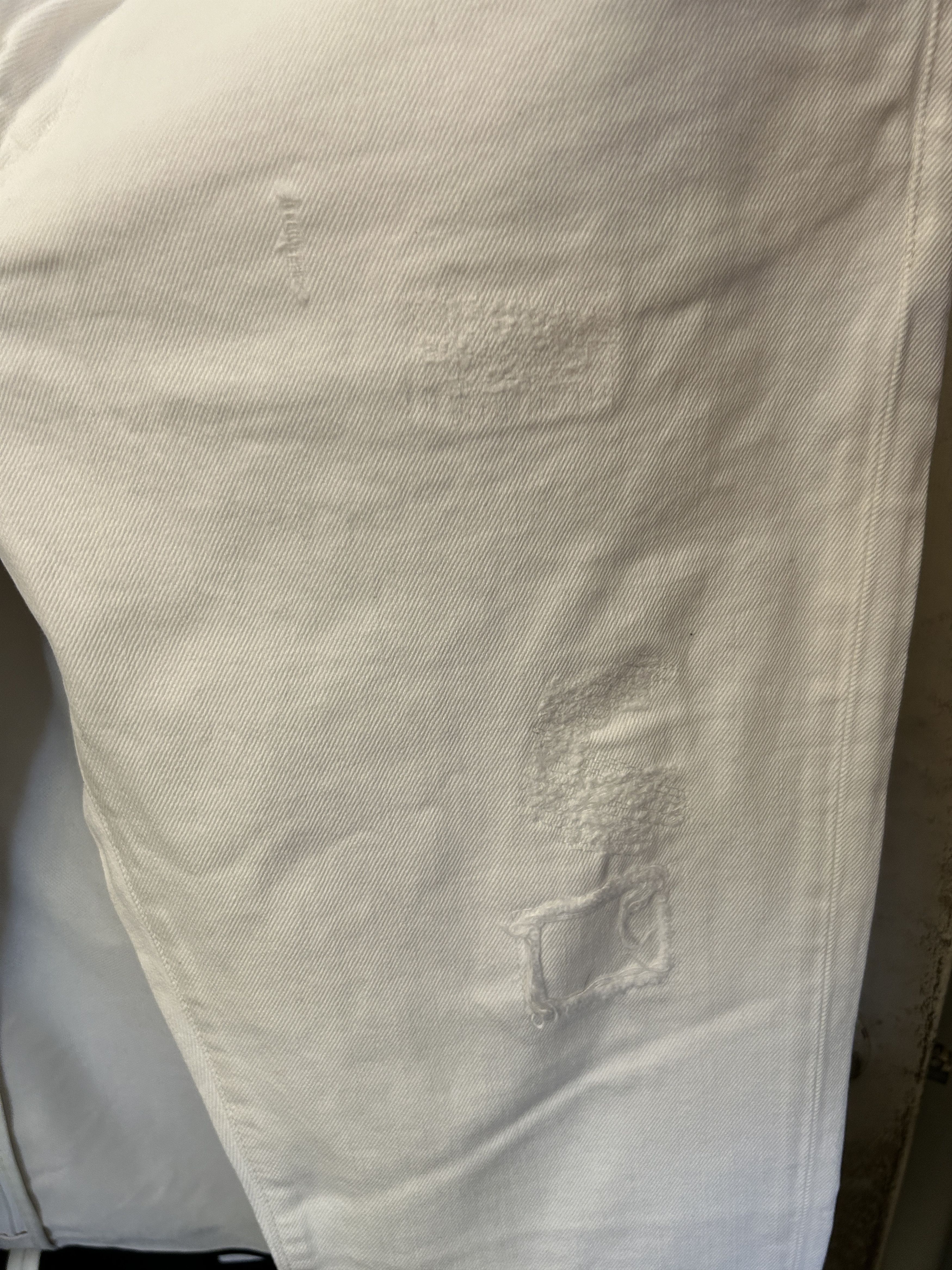 Hedi Slimane D10 M/SK-LW White Distressed Skinny Jeans 415452 y888L HEDI Size US 32 / EU 48 - 3 Thumbnail