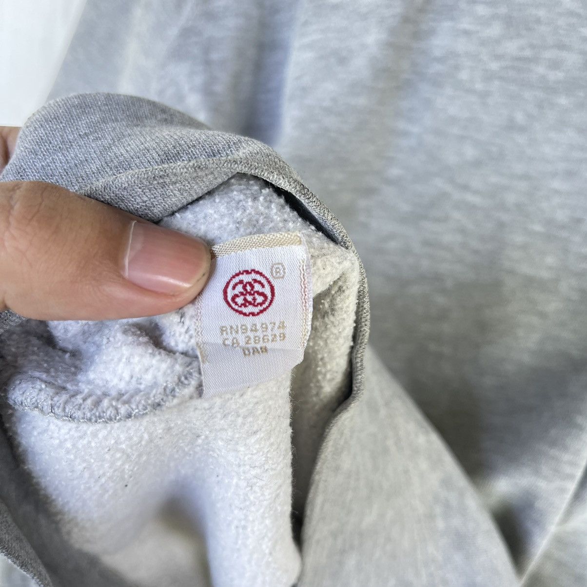 Stussy Stussy Signature Distressed Crewneck Size US S / EU 44-46 / 1 - 7 Thumbnail