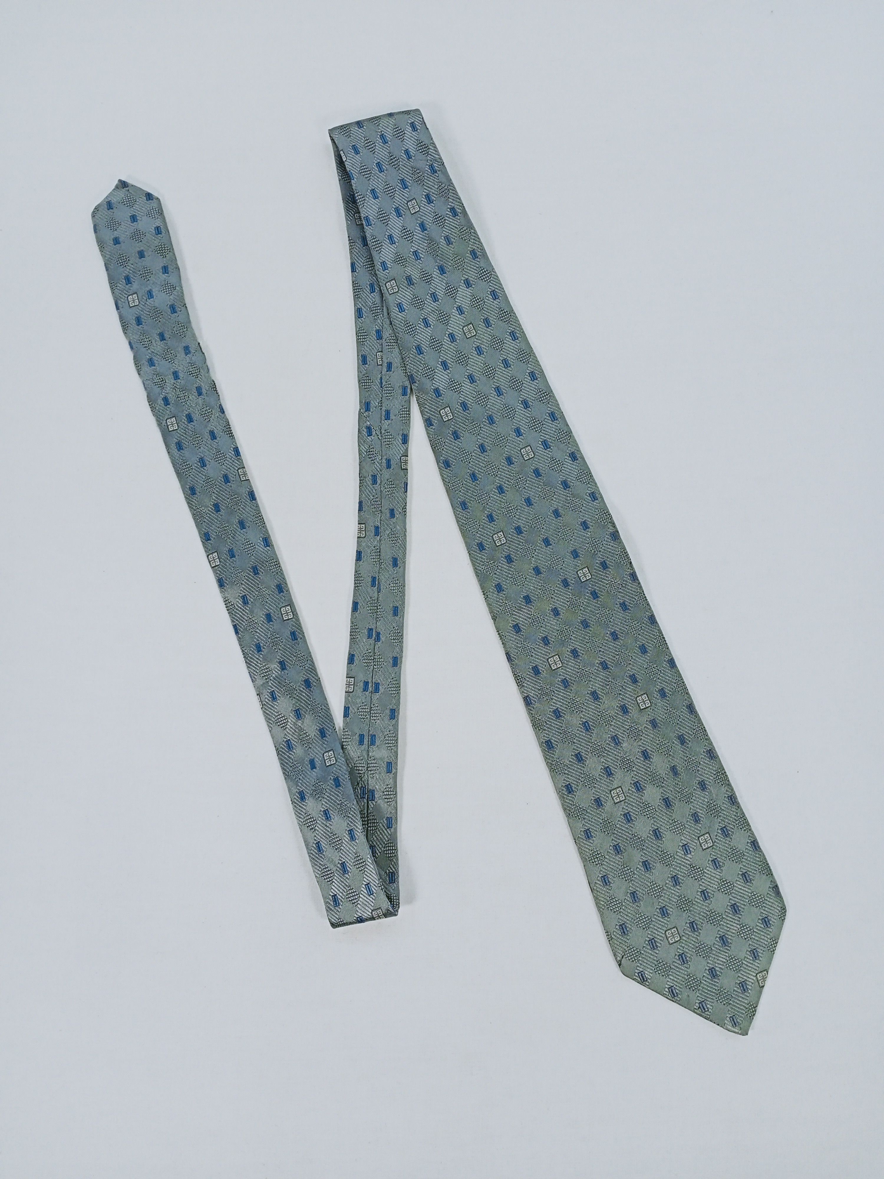 Givenchy Vintage Givenchy Silk Neck Tie Made In Italy Size ONE SIZE - 1 Thumbnail
