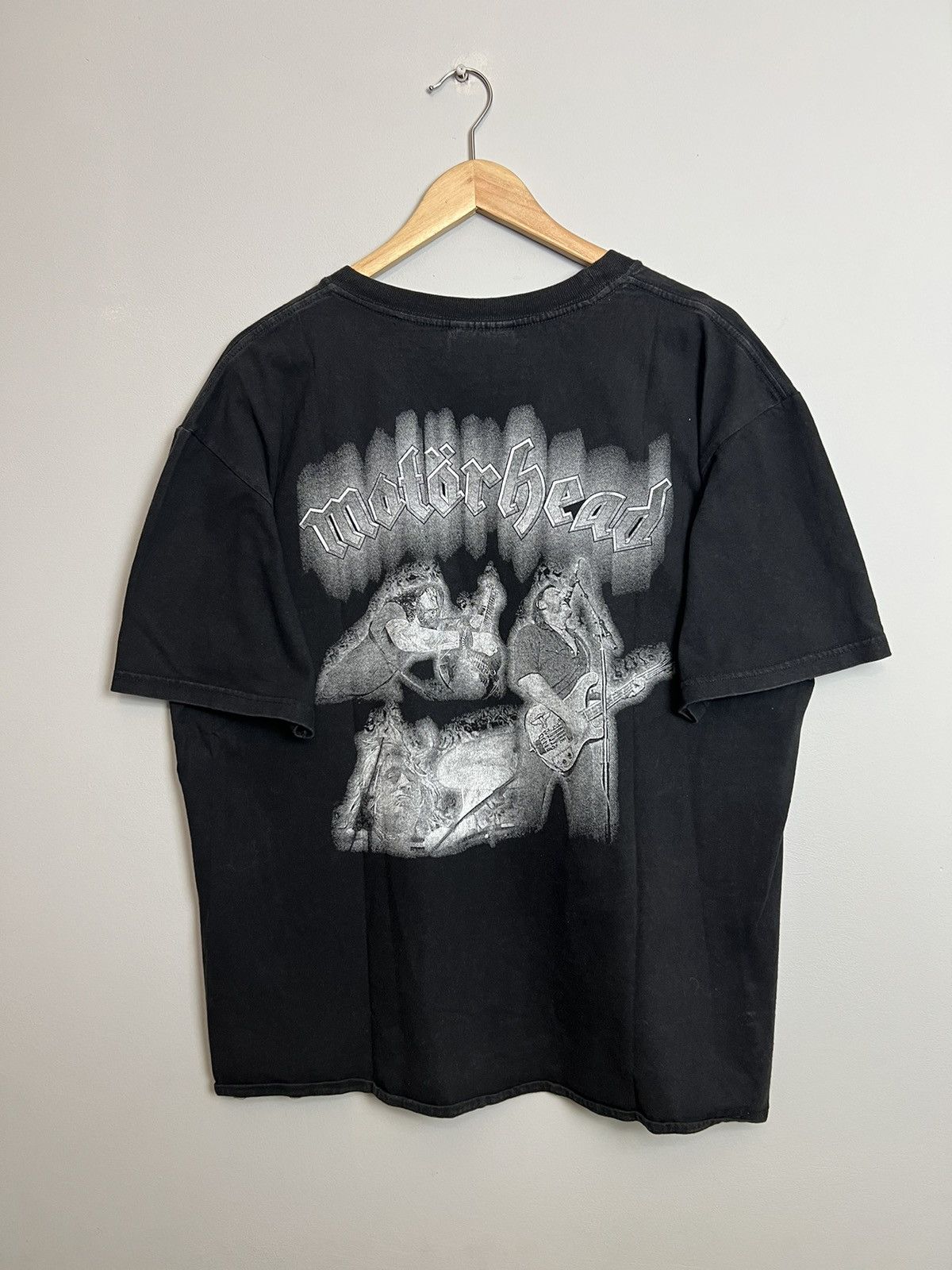 Band Tees Rare Motorhead England Vintage Distressed Band Tee 00s Size US L / EU 52-54 / 3 - 2 Thumbnail
