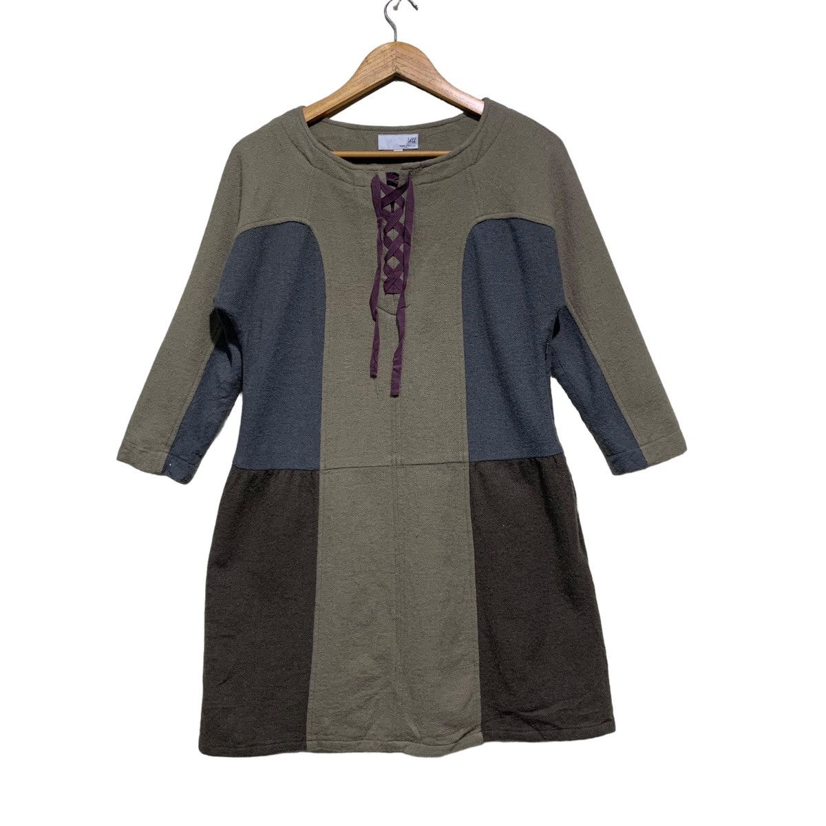 Jun Takahashi Uniqlo x Undercover Wool Dress Size M / US 6-8 / IT 42-44 - 1 Thumbnail