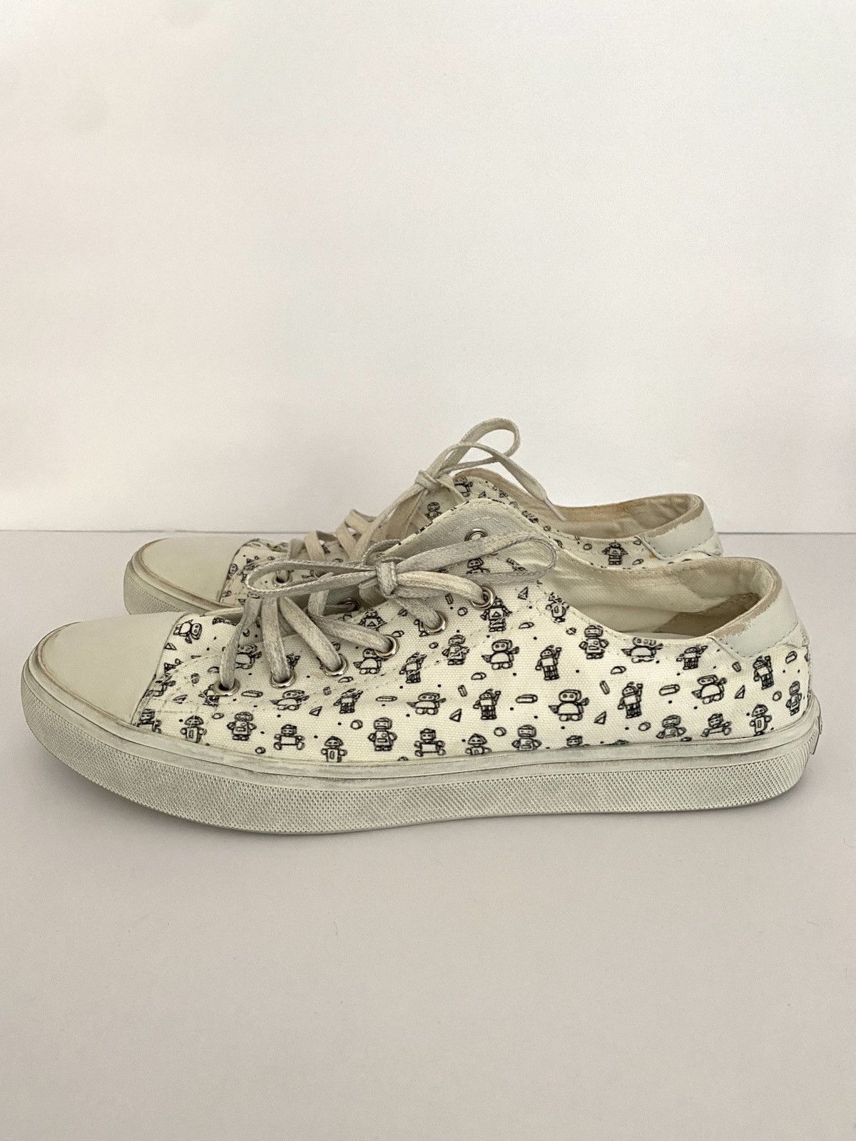 Saint Laurent Paris Bedford Low Tops with Robots size 41.5 NIB Size US 8.5 / EU 41-42 - 1 Thumbnail