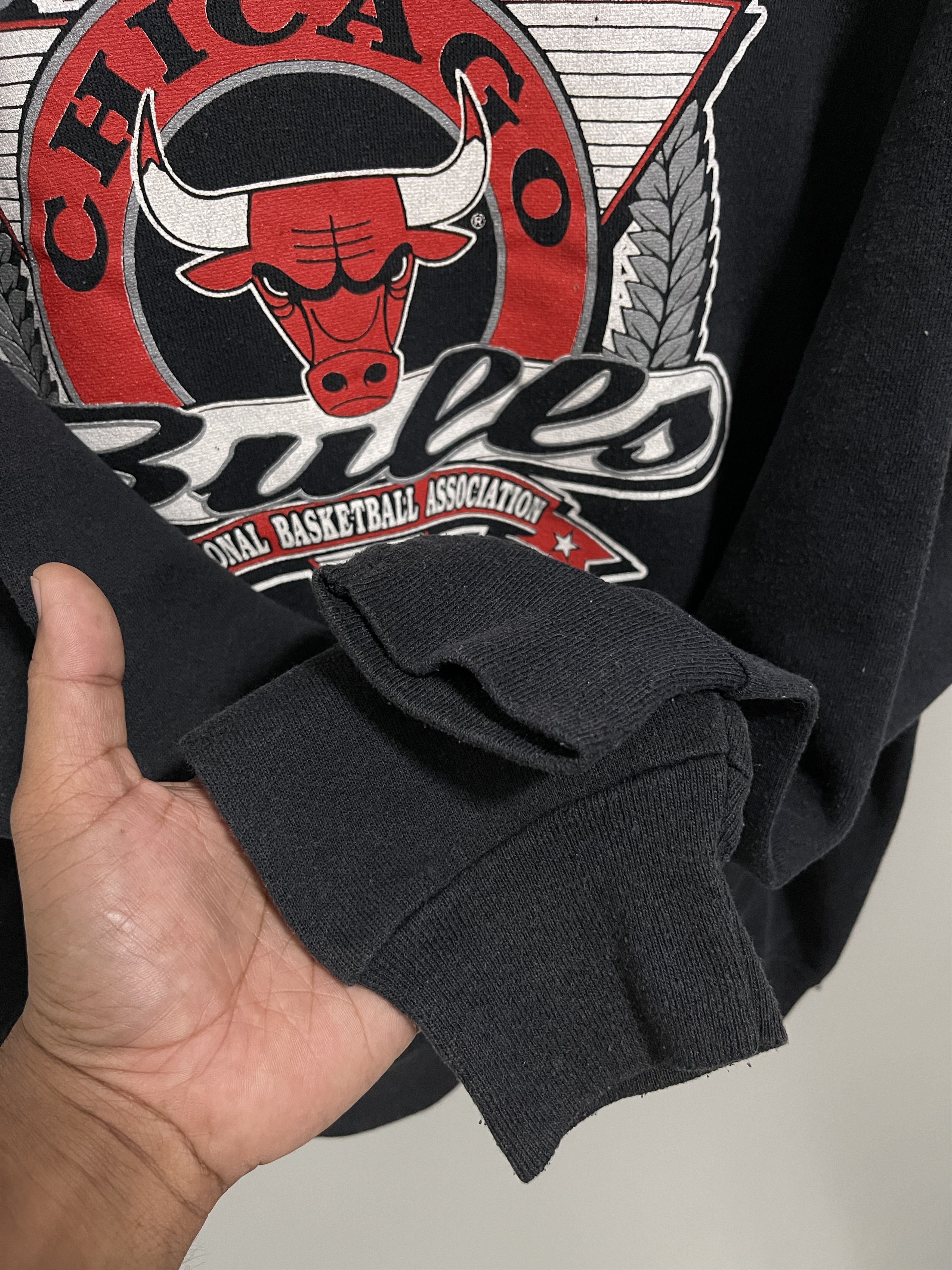 NBA Vintage 1992 NBA Chicago Bulls Basketball Big Logo Size US M / EU 48-50 / 2 - 6 Thumbnail