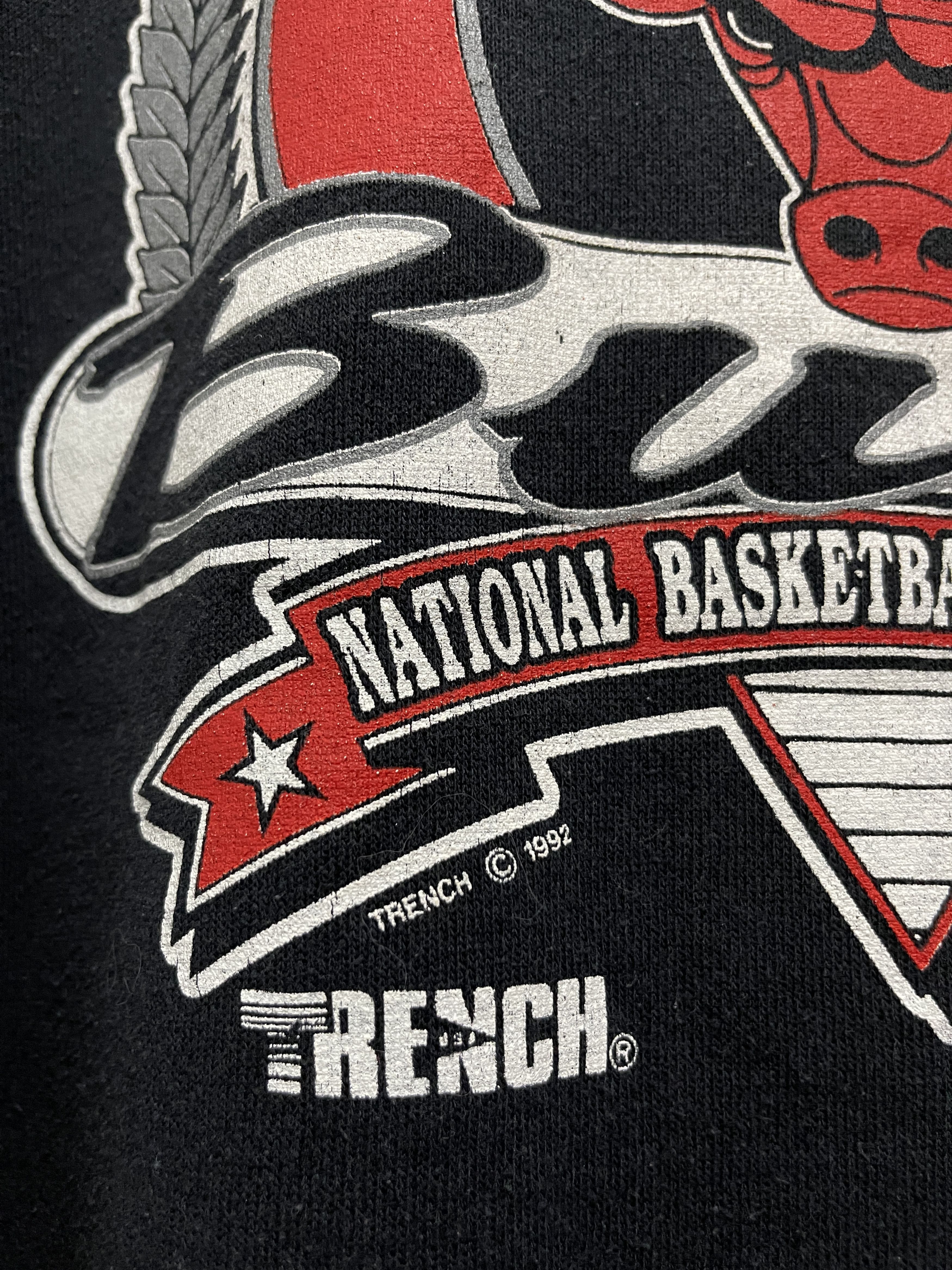 NBA Vintage 1992 NBA Chicago Bulls Basketball Big Logo Size US M / EU 48-50 / 2 - 4 Thumbnail