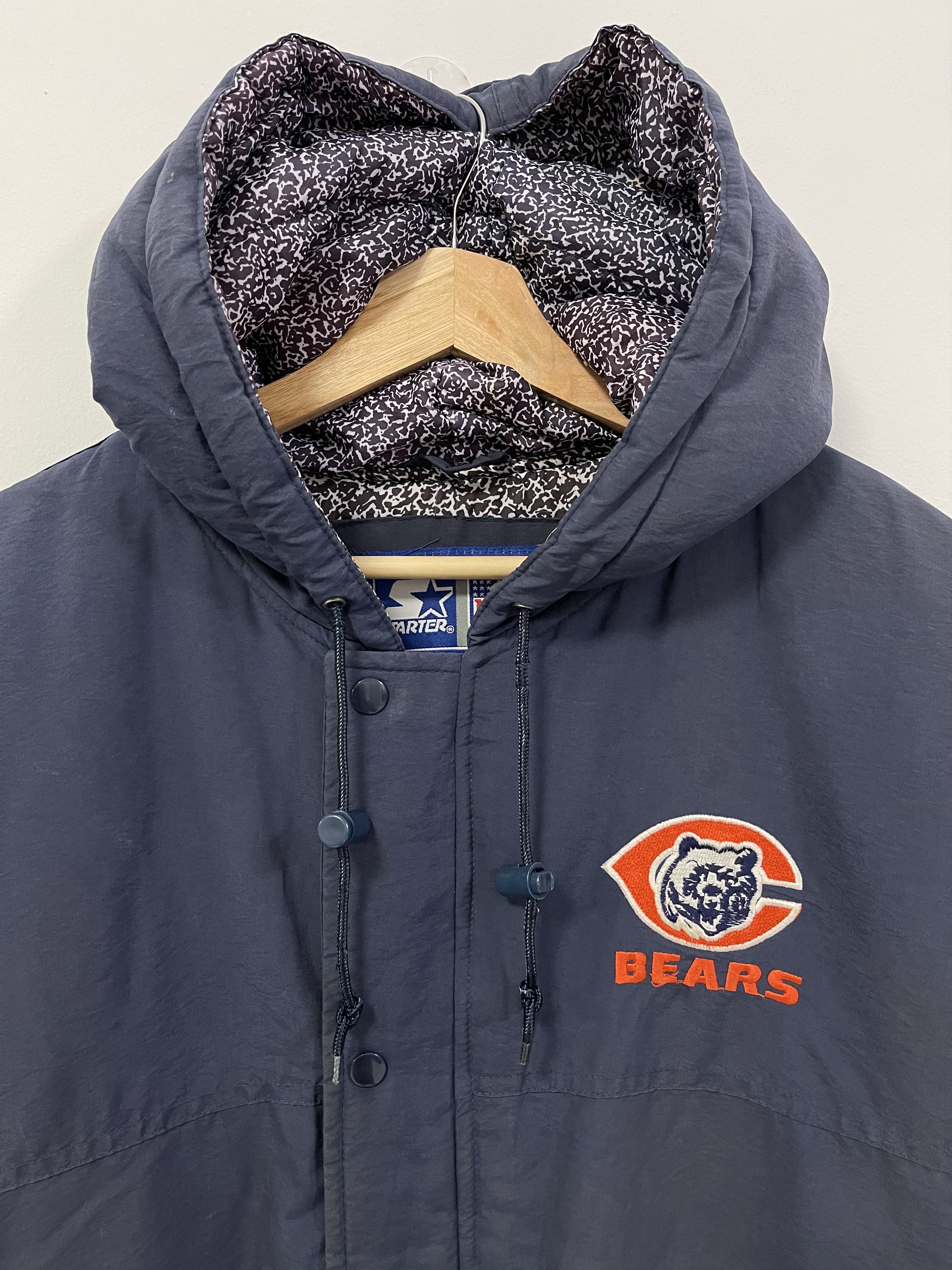 NFL × Starter × Vintage Vintage Chicago Bear NFL By Starter Jacket Distressed Size US M / EU 48-50 / 2 - 8 Thumbnail