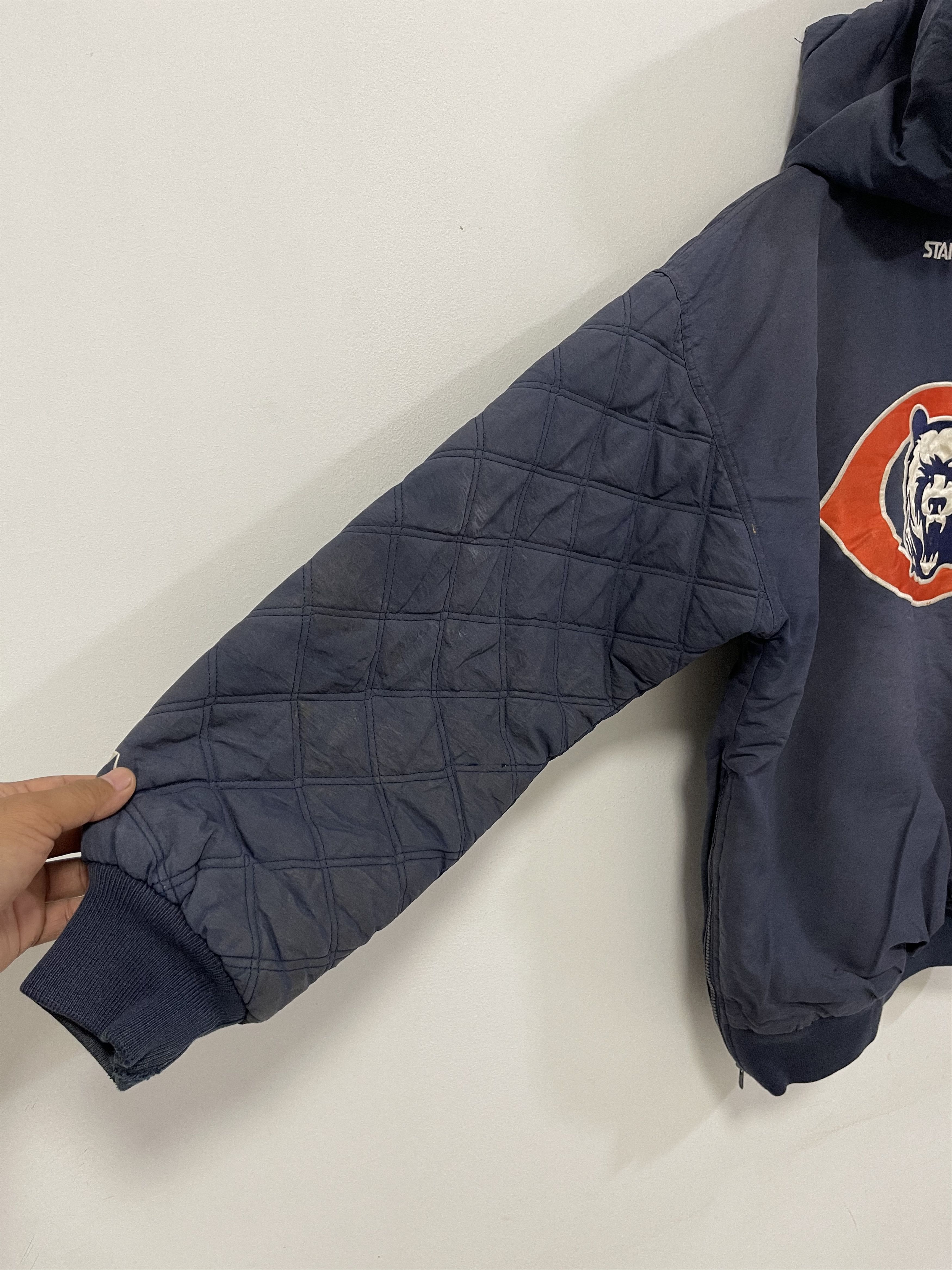 NFL × Starter × Vintage Vintage Chicago Bear NFL By Starter Jacket Distressed Size US M / EU 48-50 / 2 - 4 Thumbnail