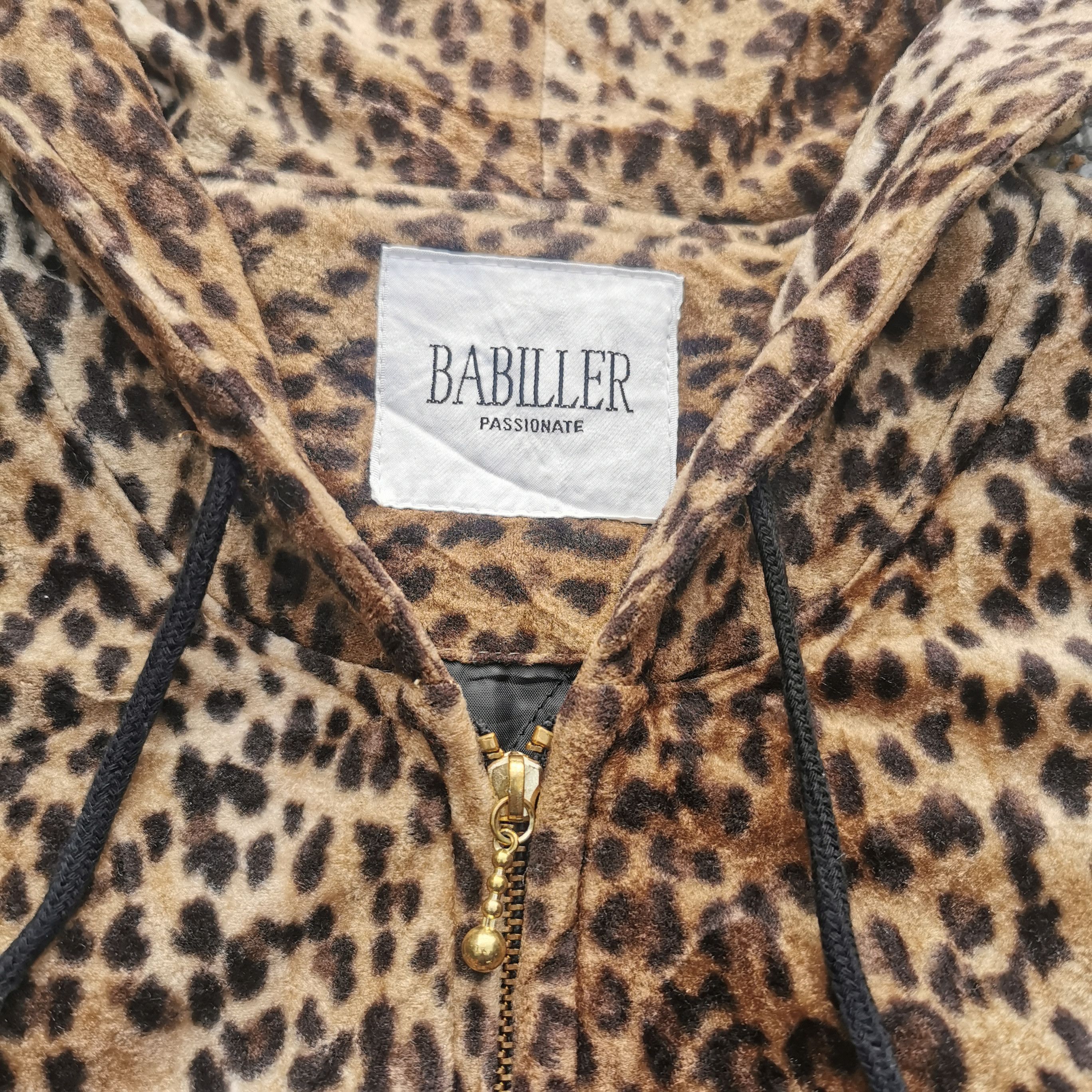 Japanese Brand Fleece pile leopard print Raincoat Anorak Jacket Size US L / EU 52-54 / 3 - 2 Thumbnail