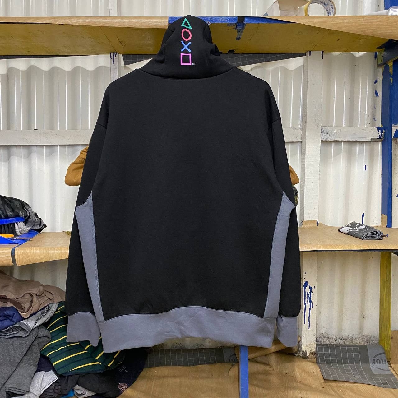 Pacsun Playstation pull over hoodies Size US L / EU 52-54 / 3 - 4 Thumbnail