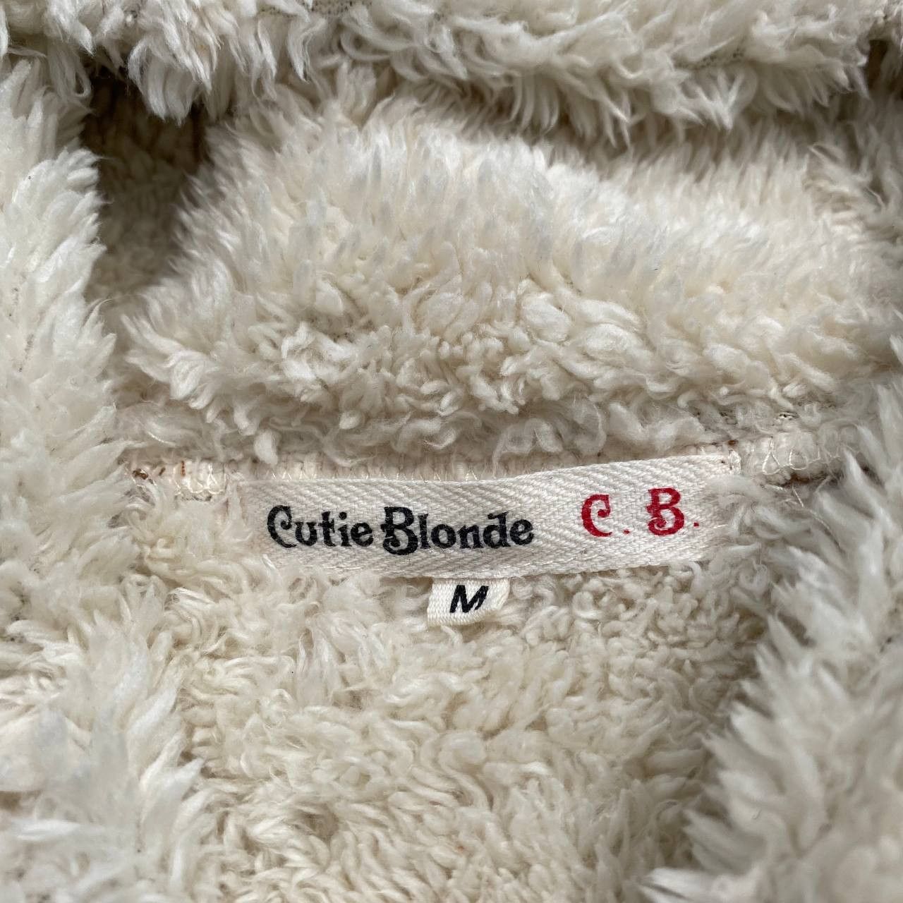 Japanese Brand × Vintage Vintage Cutie Blonde Sheepskin leather Pancho hoodies Size US M / EU 48-50 / 2 - 2 Thumbnail