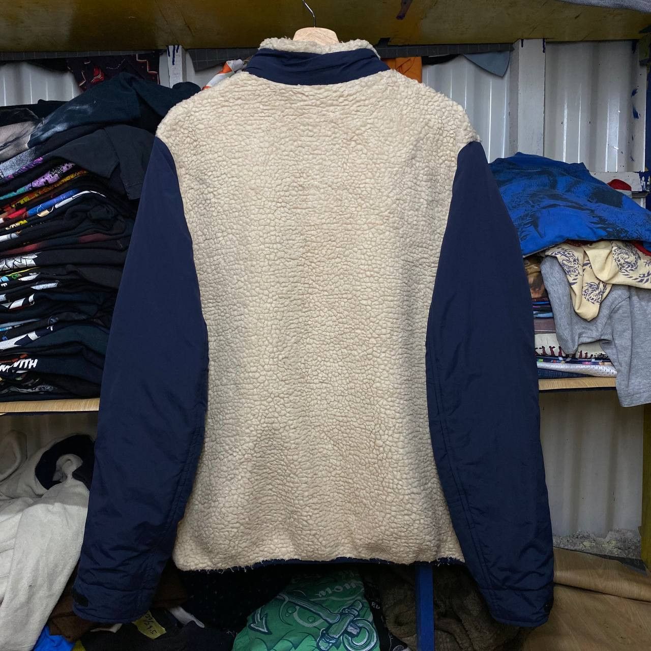 American Eagle Outfitters Rare amrican eagle fleece jacket Size US L / EU 52-54 / 3 - 4 Thumbnail