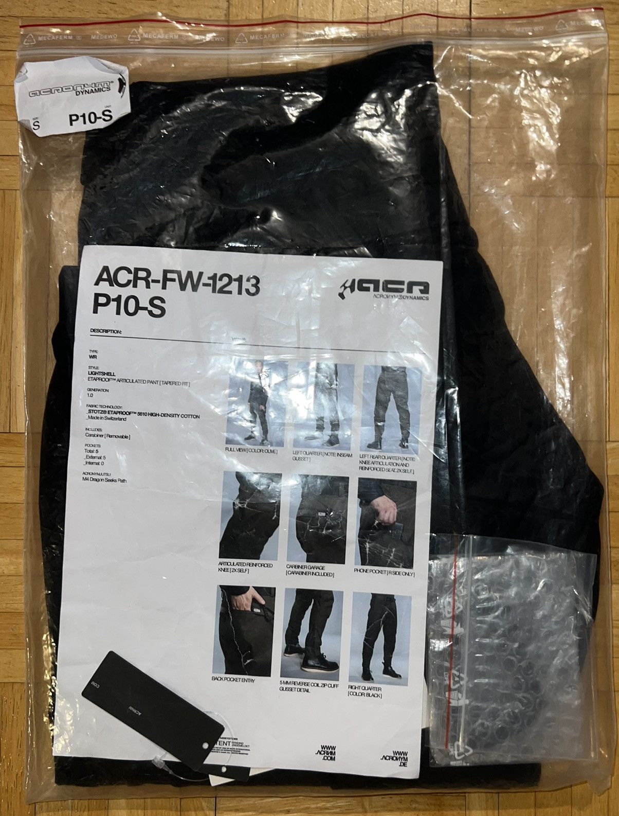 image of Acronym P10-S Black S Small Acr-Fw-1213, Men's (Size 30)