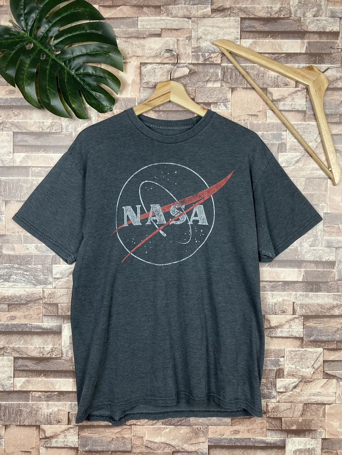NASA Graphic NASA Tee #T11-3 Size US L / EU 52-54 / 3 - 1 Thumbnail