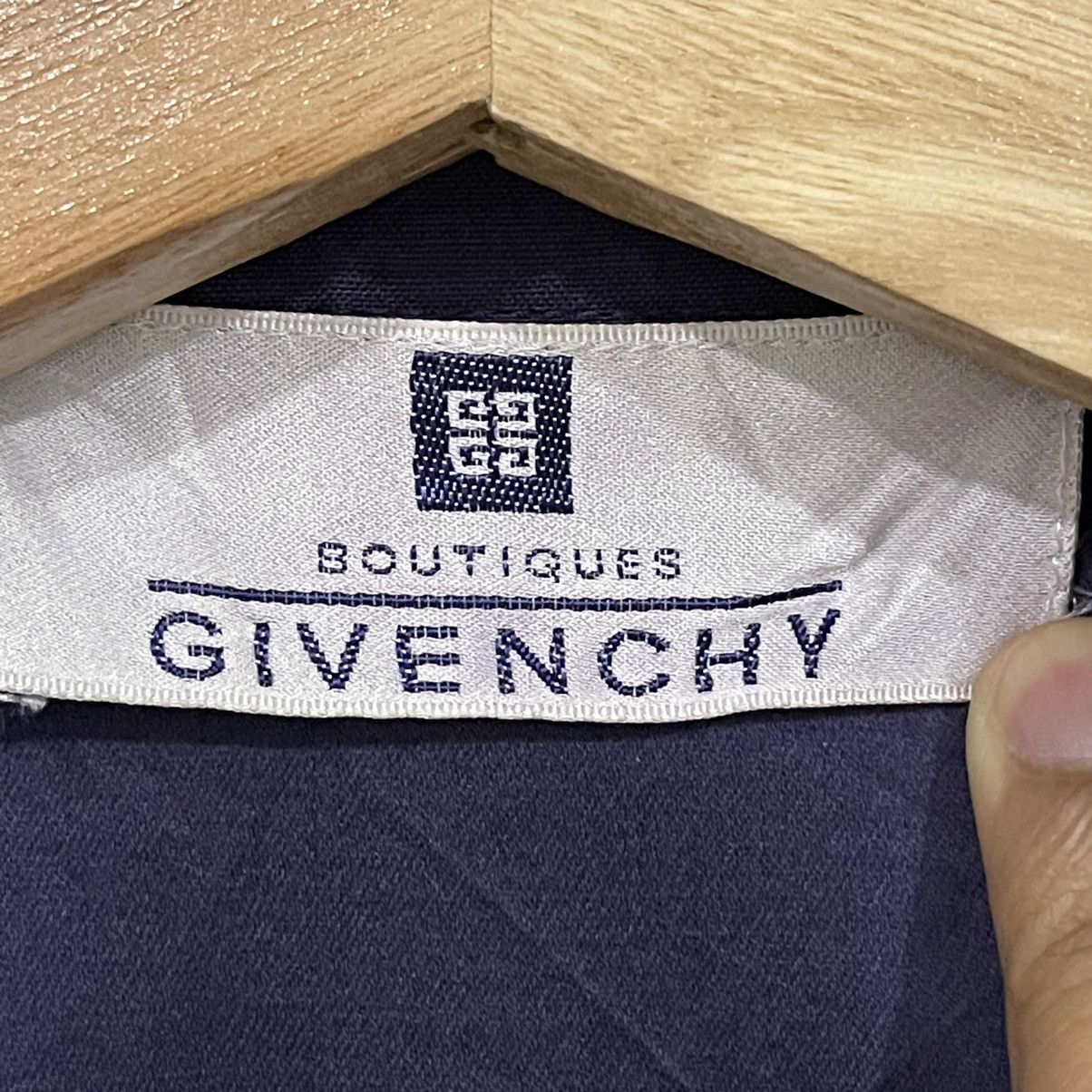 Designer × Givenchy × Vintage Vintage 90s Givenchy Light Button Jacket Size S / US 4 / IT 40 - 8 Thumbnail