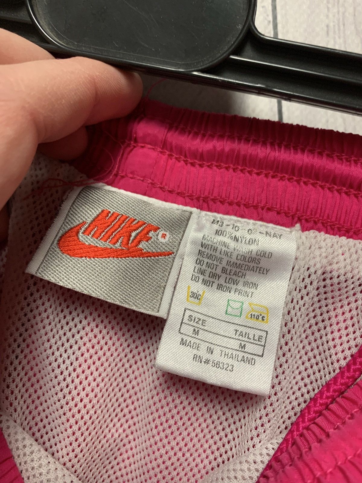 Nike × Vintage Vintage Nike shorts big logo size M rare Size US 32 / EU 48 - 2 Thumbnail