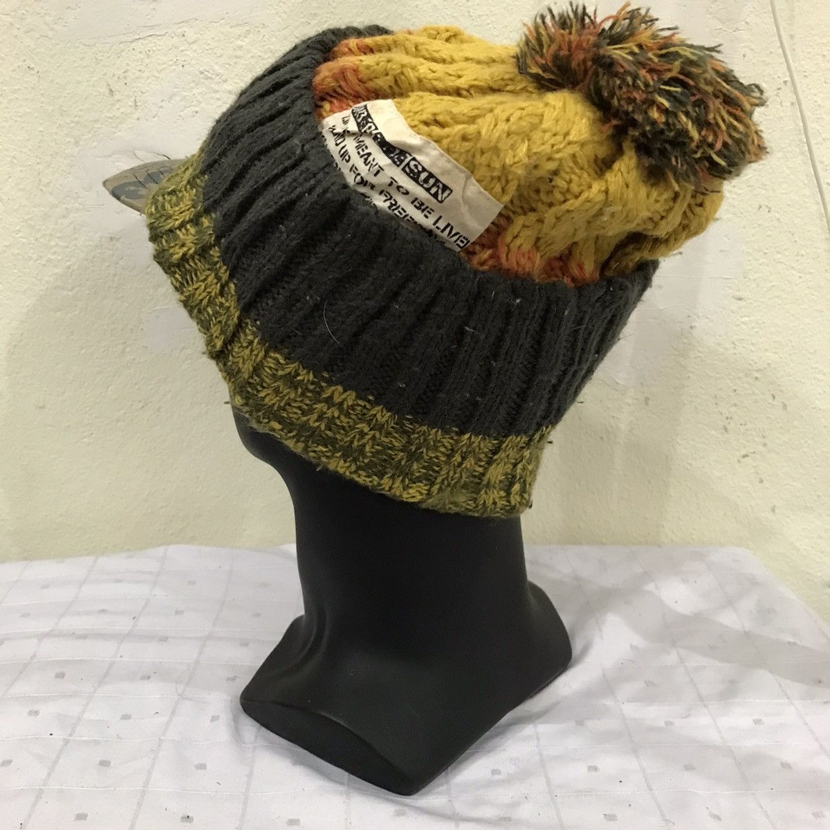 AriZona Knit Beanie Hat