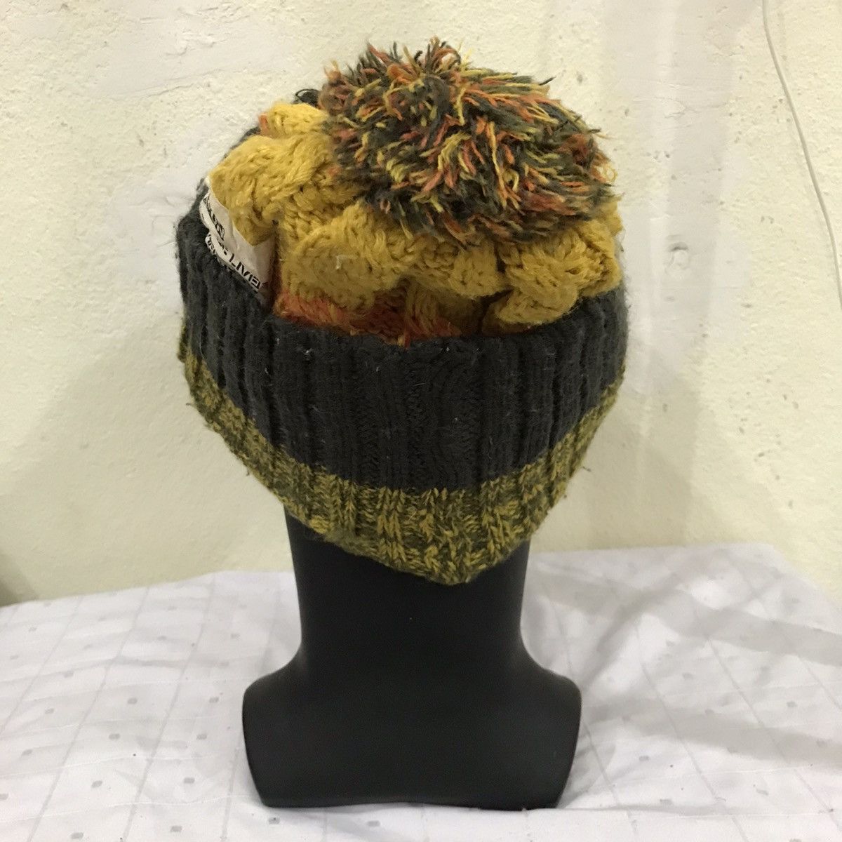 AriZona Knit Beanie Hat