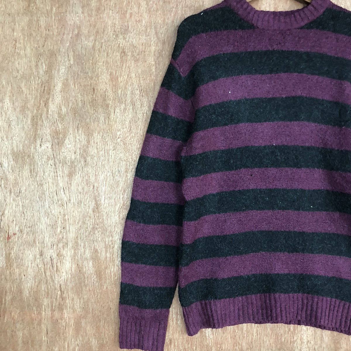Homespun Knitwear × Japanese Brand × OVER THE STRiPES DLL ArtWare Stripe Black Maroon Knitwear like cobain #c601 Size US M / EU 48-50 / 2 - 7 Thumbnail