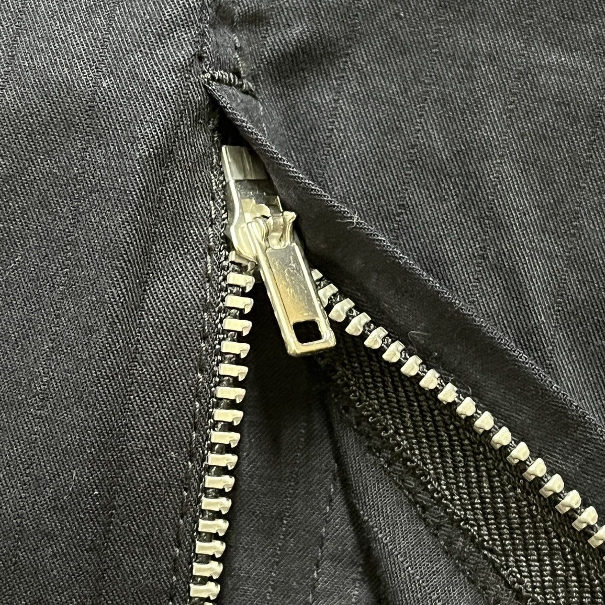 Issey Miyake × Japanese Brand Flared Issey Miyake Pour Deux Casual Pants Zipped Leg Size US 28 / EU 44 - 13 Thumbnail