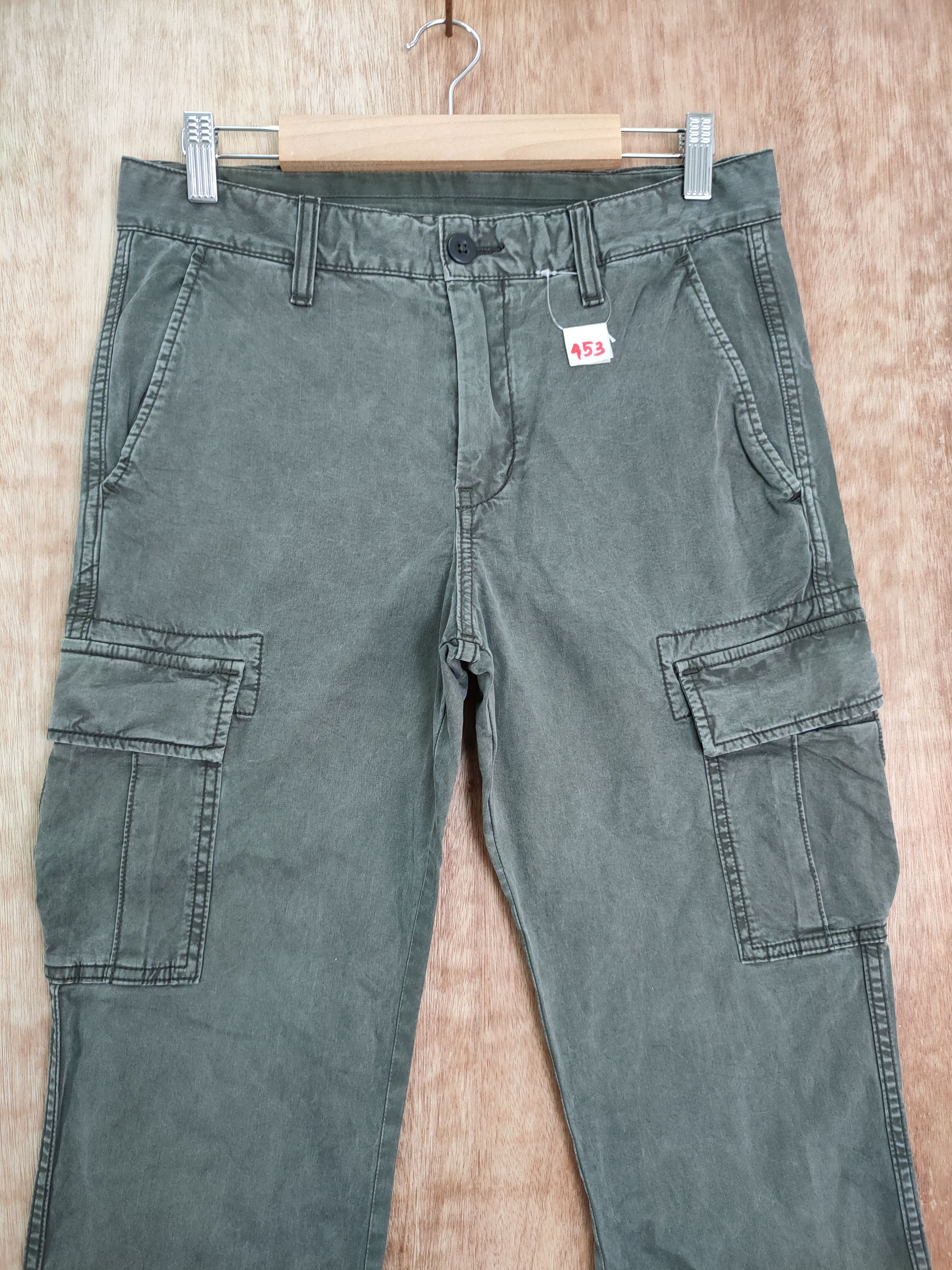 Japanese Brand Uniqlo Faded green multipocket tactical cargo pants #453 Size US 29 - 3 Thumbnail