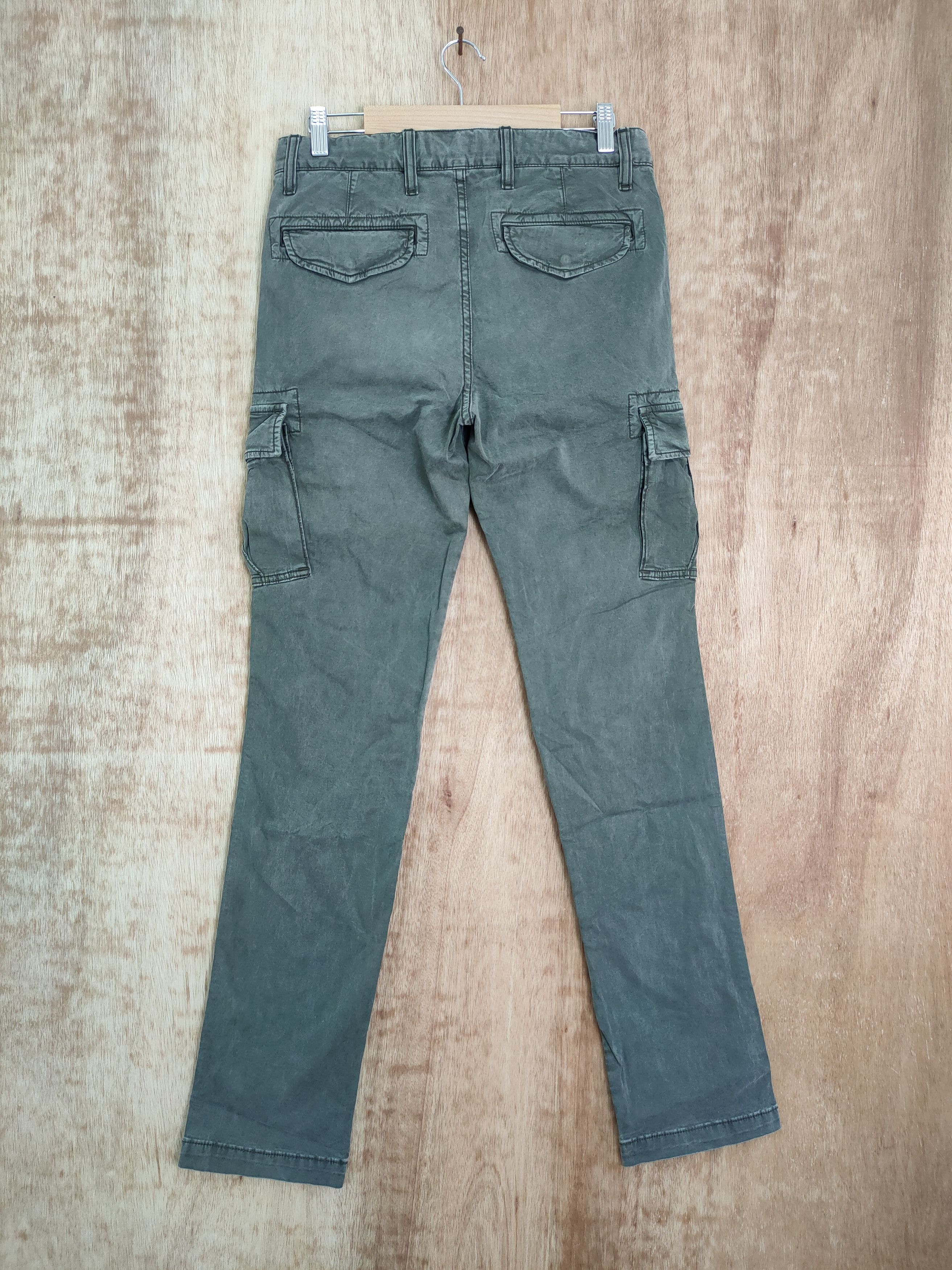 Japanese Brand Uniqlo Faded green multipocket tactical cargo pants #453 Size US 29 - 5 Thumbnail